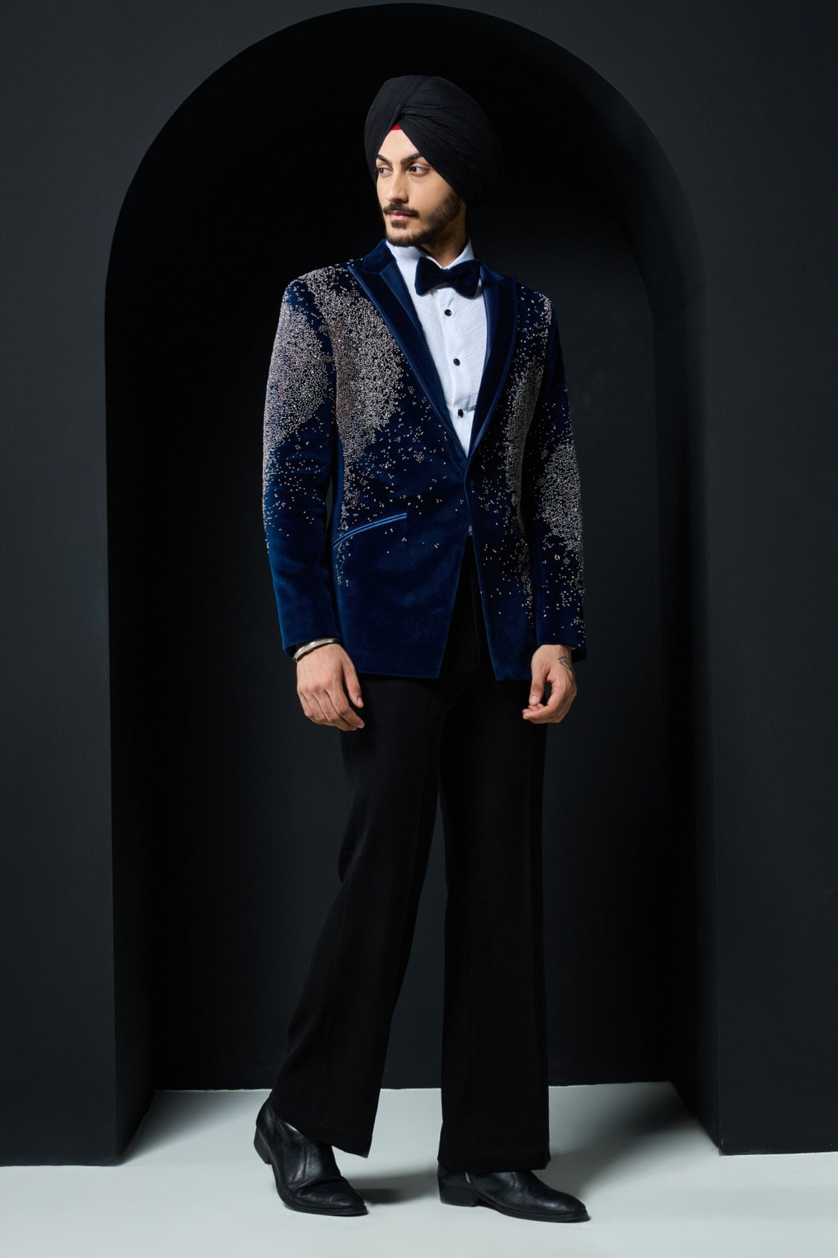 Teal Cutdana Tuxedo