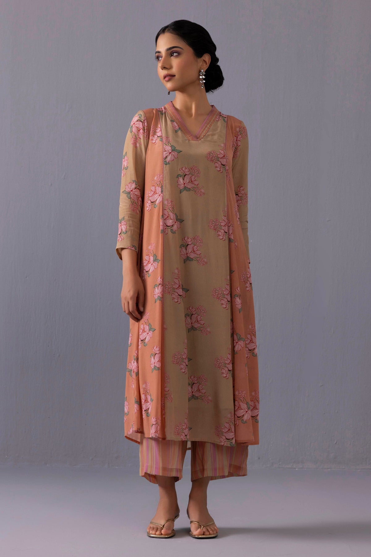 Thea Rosella Kurta