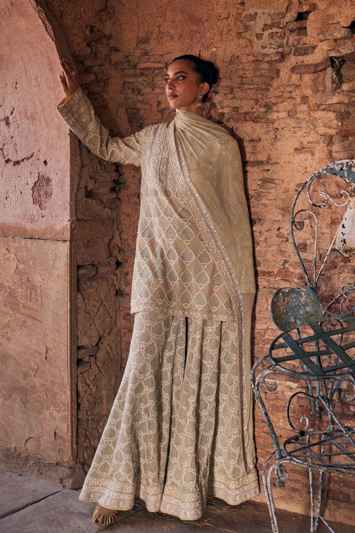 Mehrab Sharara Set