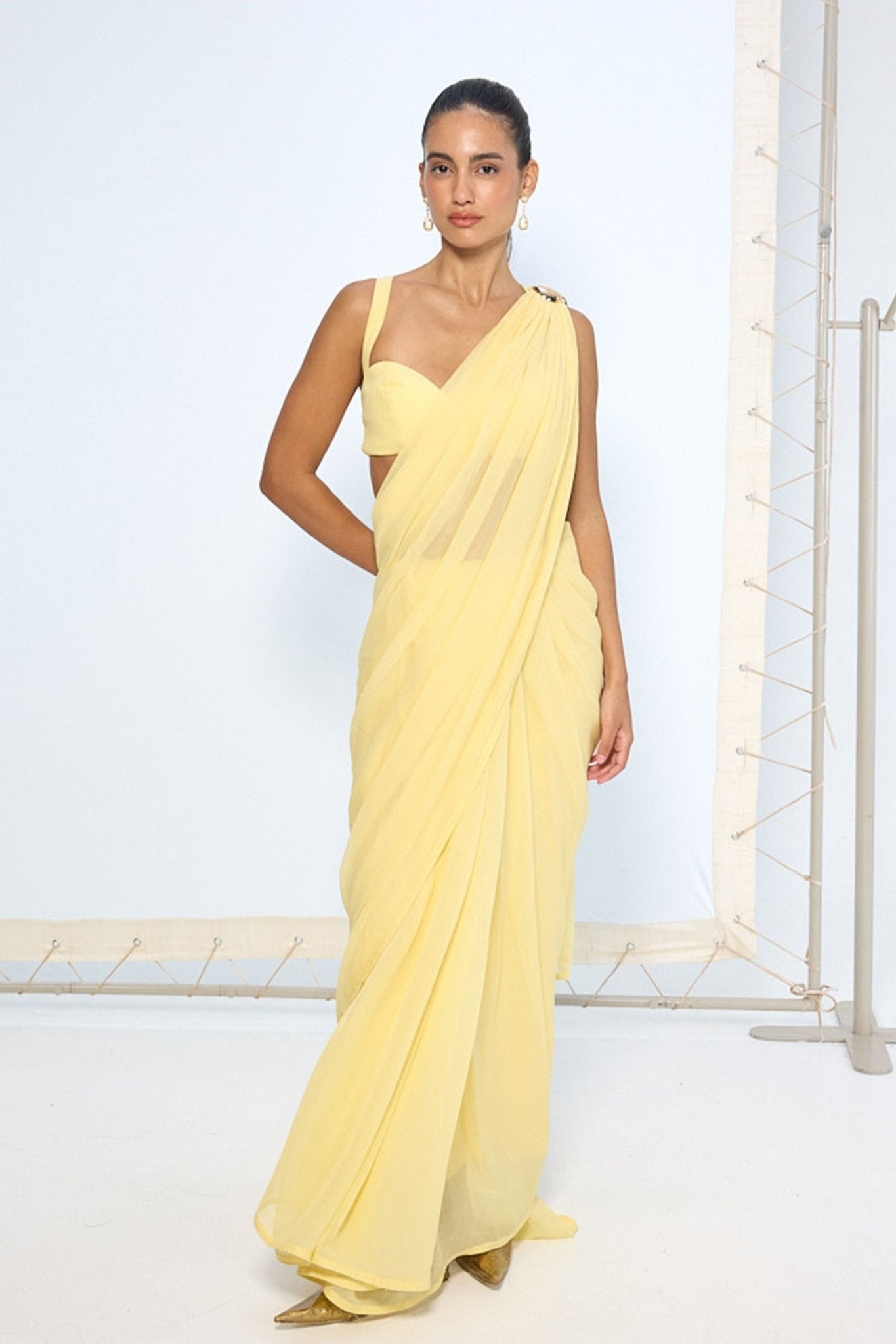 Soft Yellow Movable Brooch Saree - Ekaya - Elahe