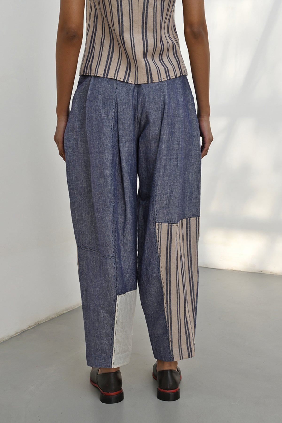 Petra Carrot Pants
