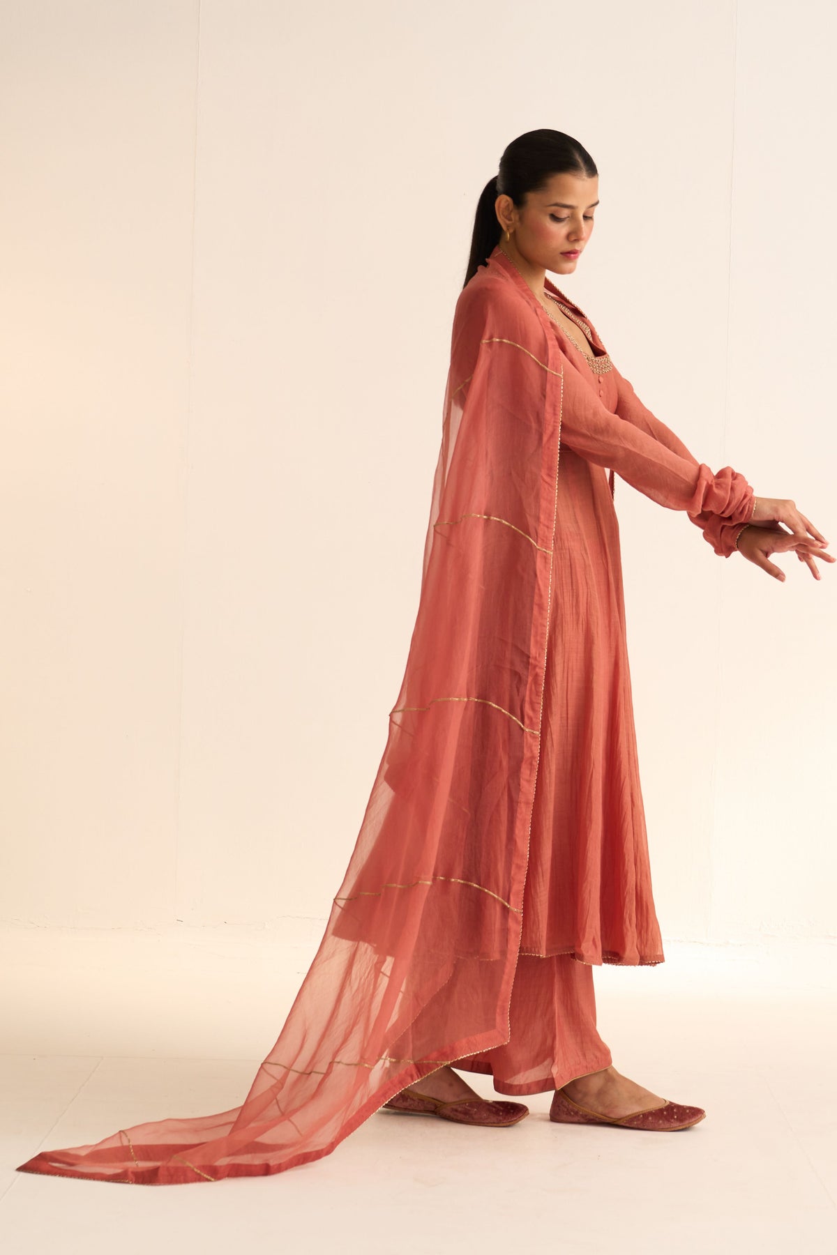 Vara Rust Dupatta