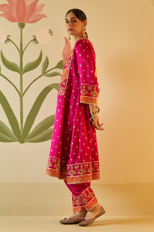 Angad Singh - Rani Satin Choga Set - Elahe