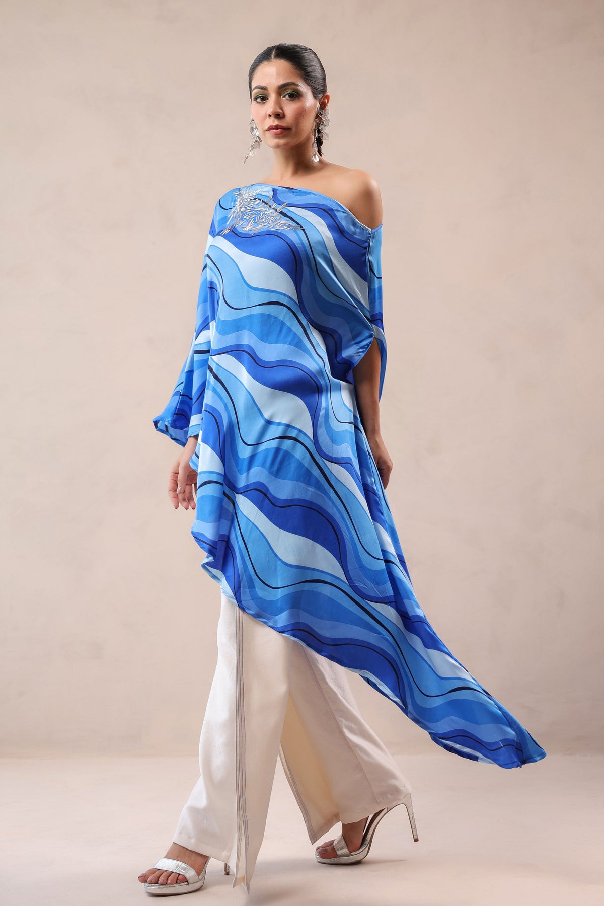 Atlantic Blue Cruise Cape Set