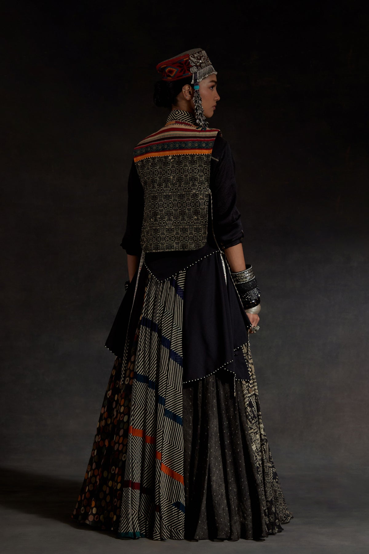 Zuri Surmai Gilet Set