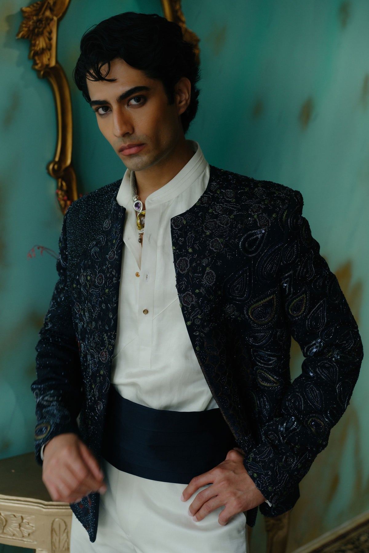 Morpankh Short Jacket Set
