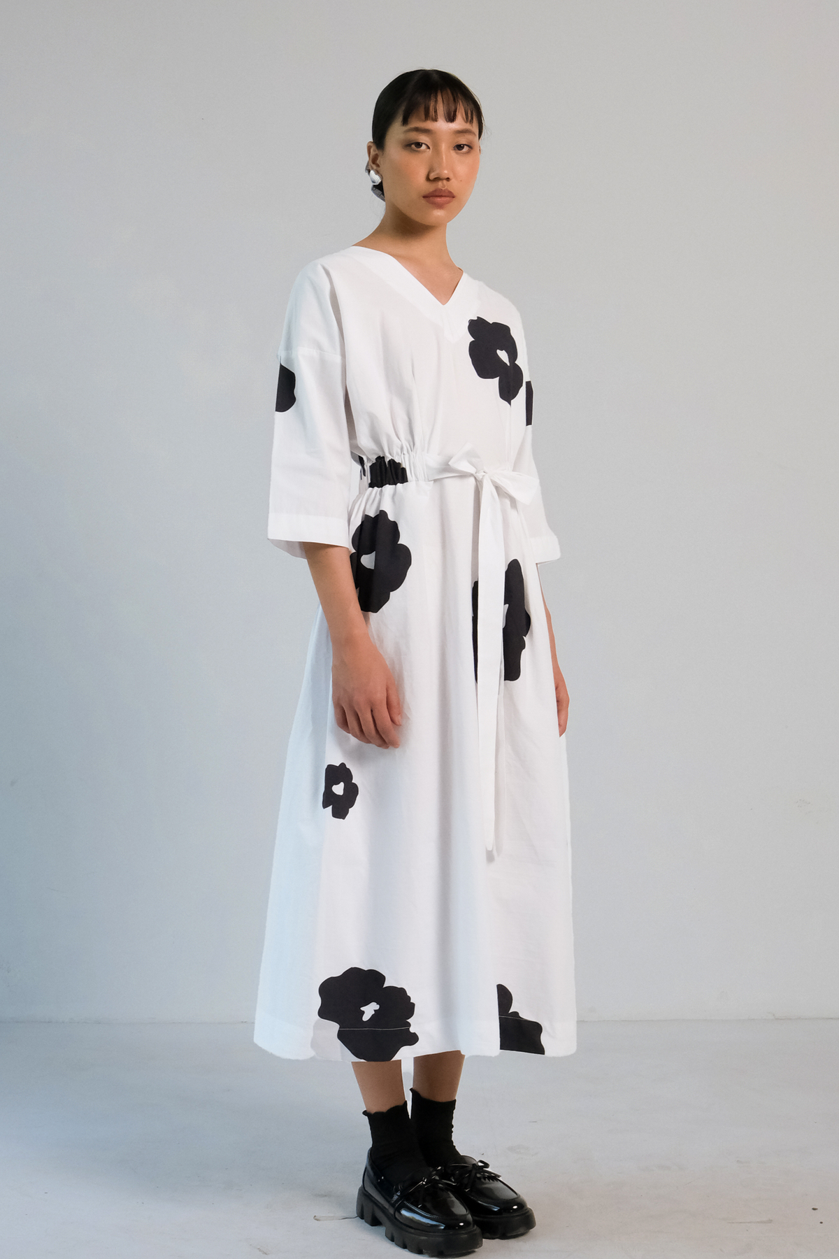 White Black Poppy Belt Dress