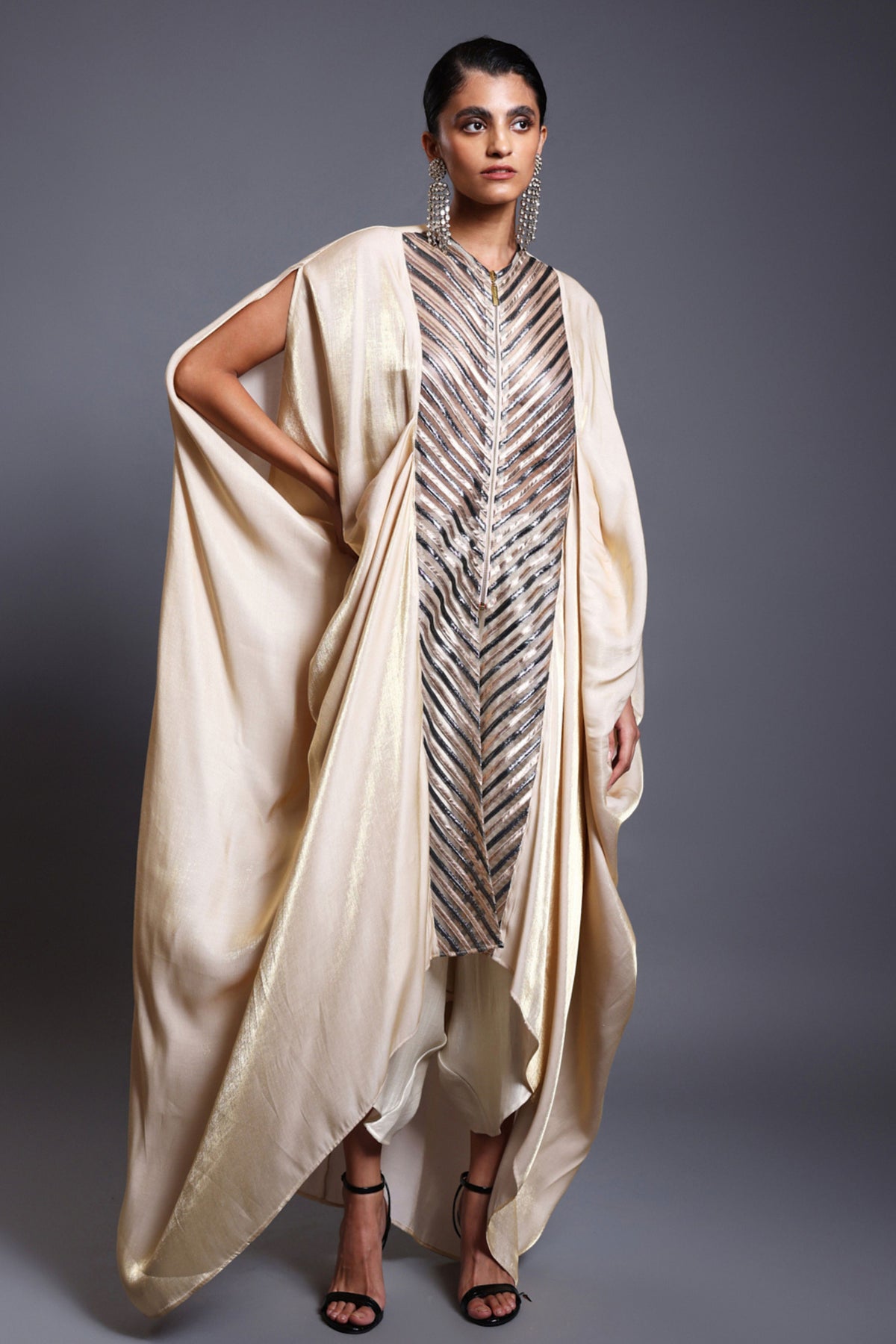 Ivory Kaftan