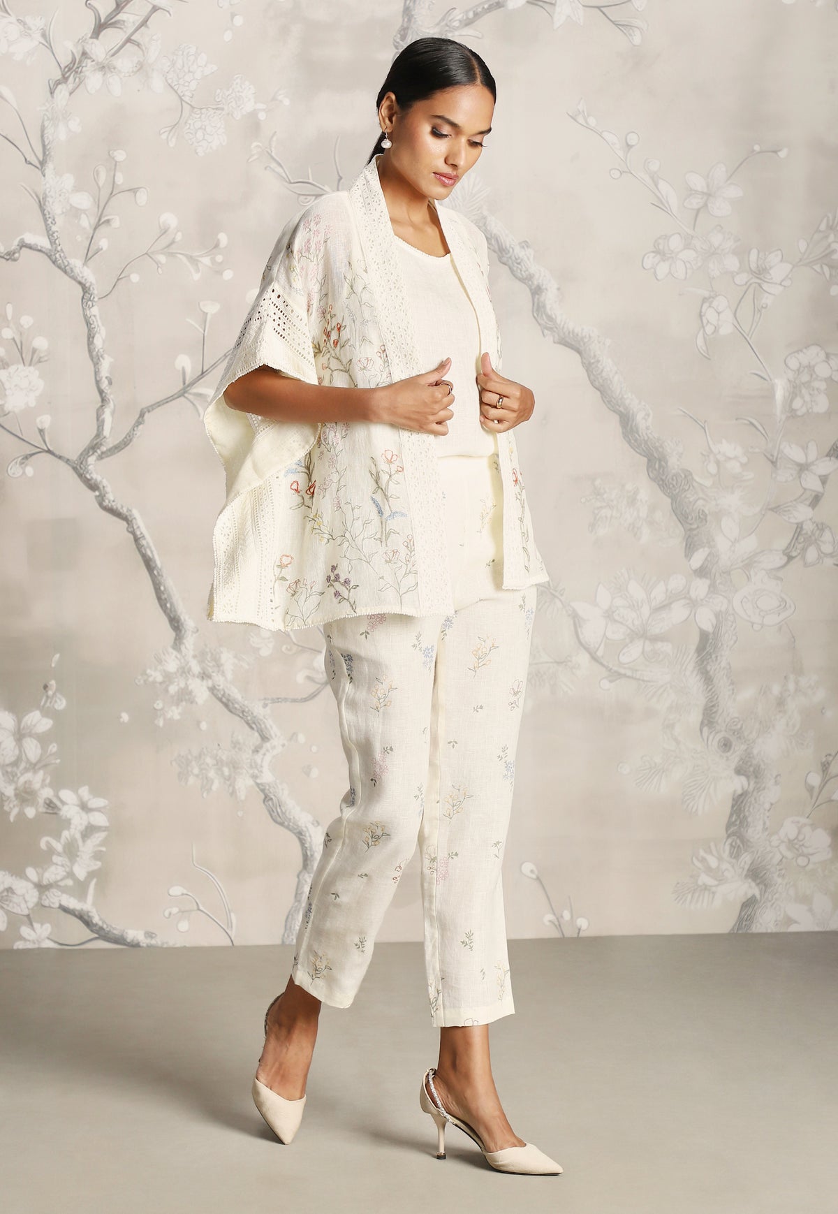 Off White Short Kaftan and Pant