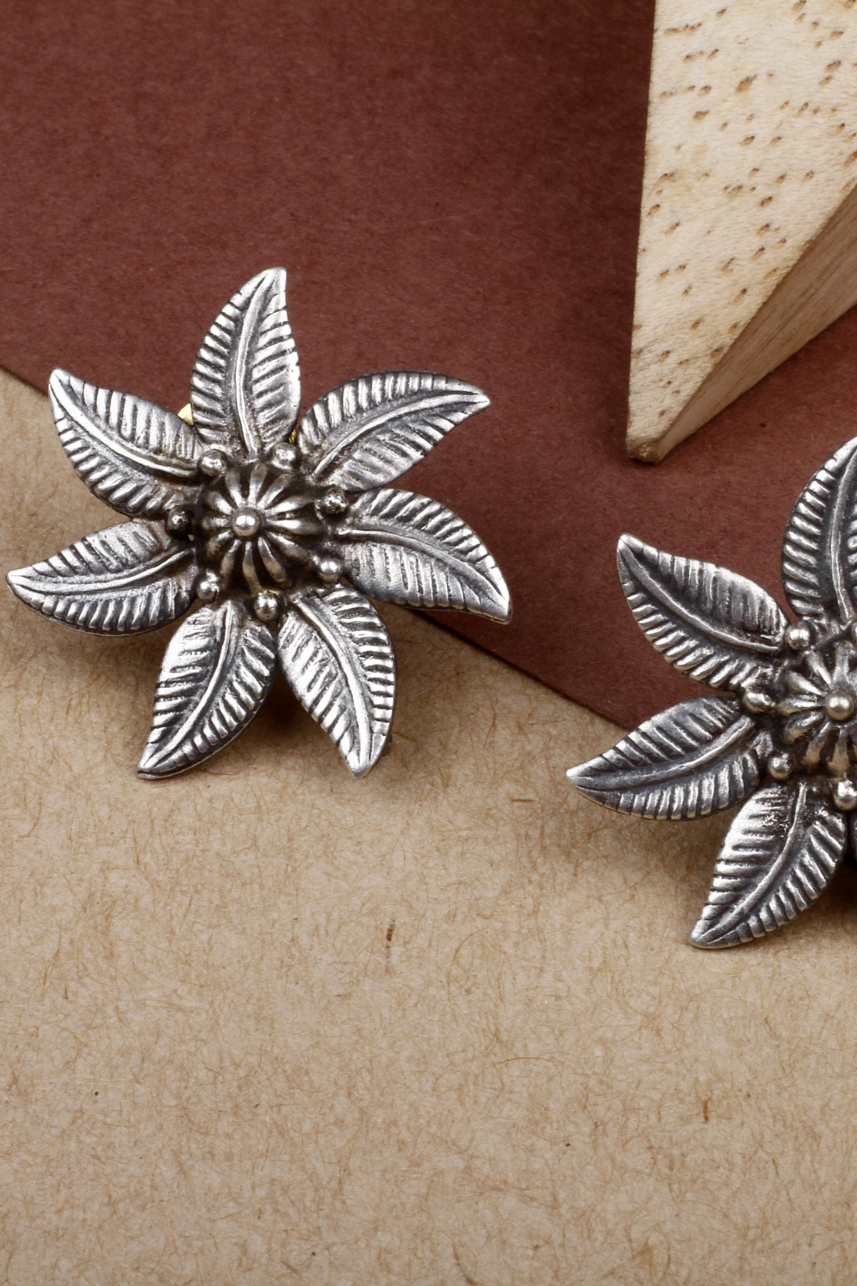 Jannat Silver Floral Earrings