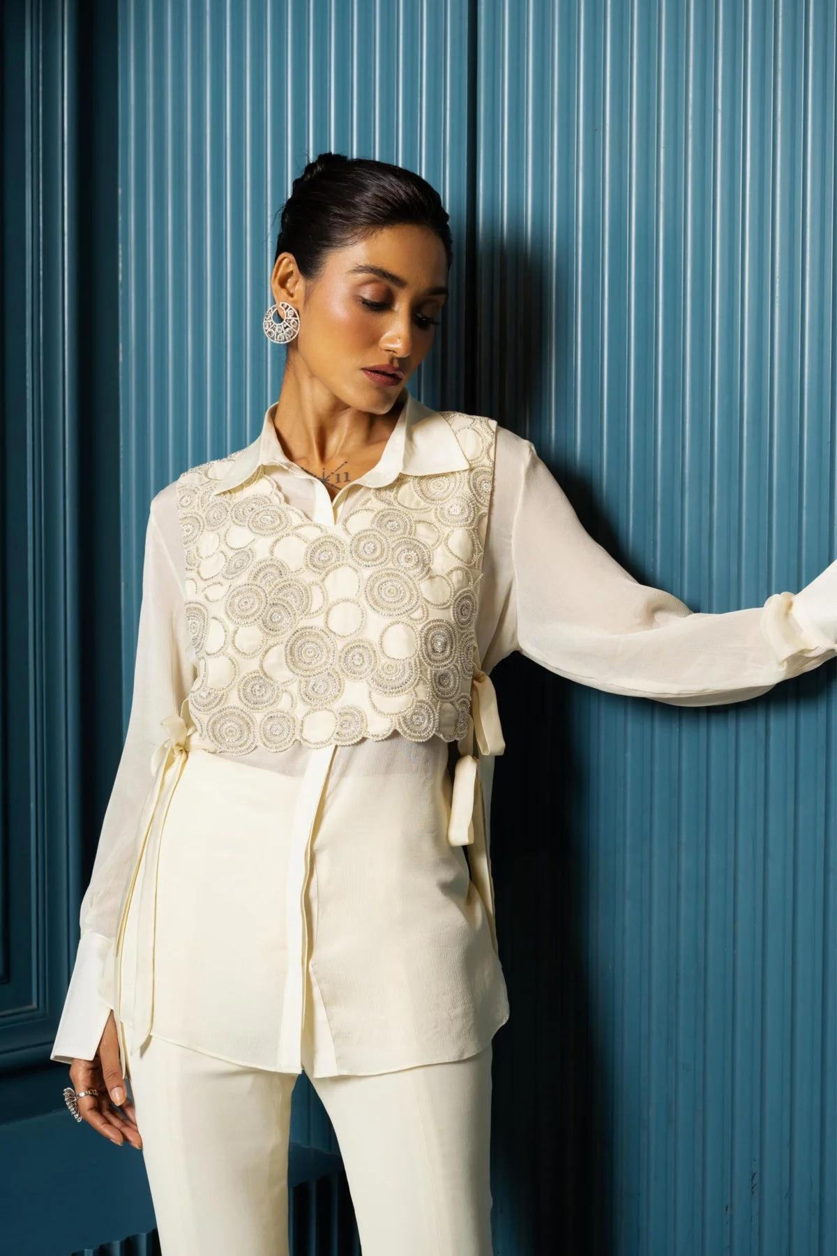 Vayla Embroidered Vest With Shirt
