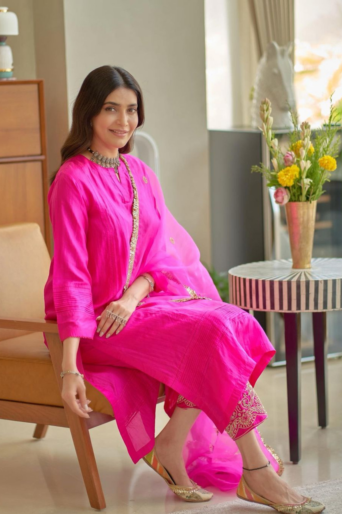Karishma Tanna in Necklace