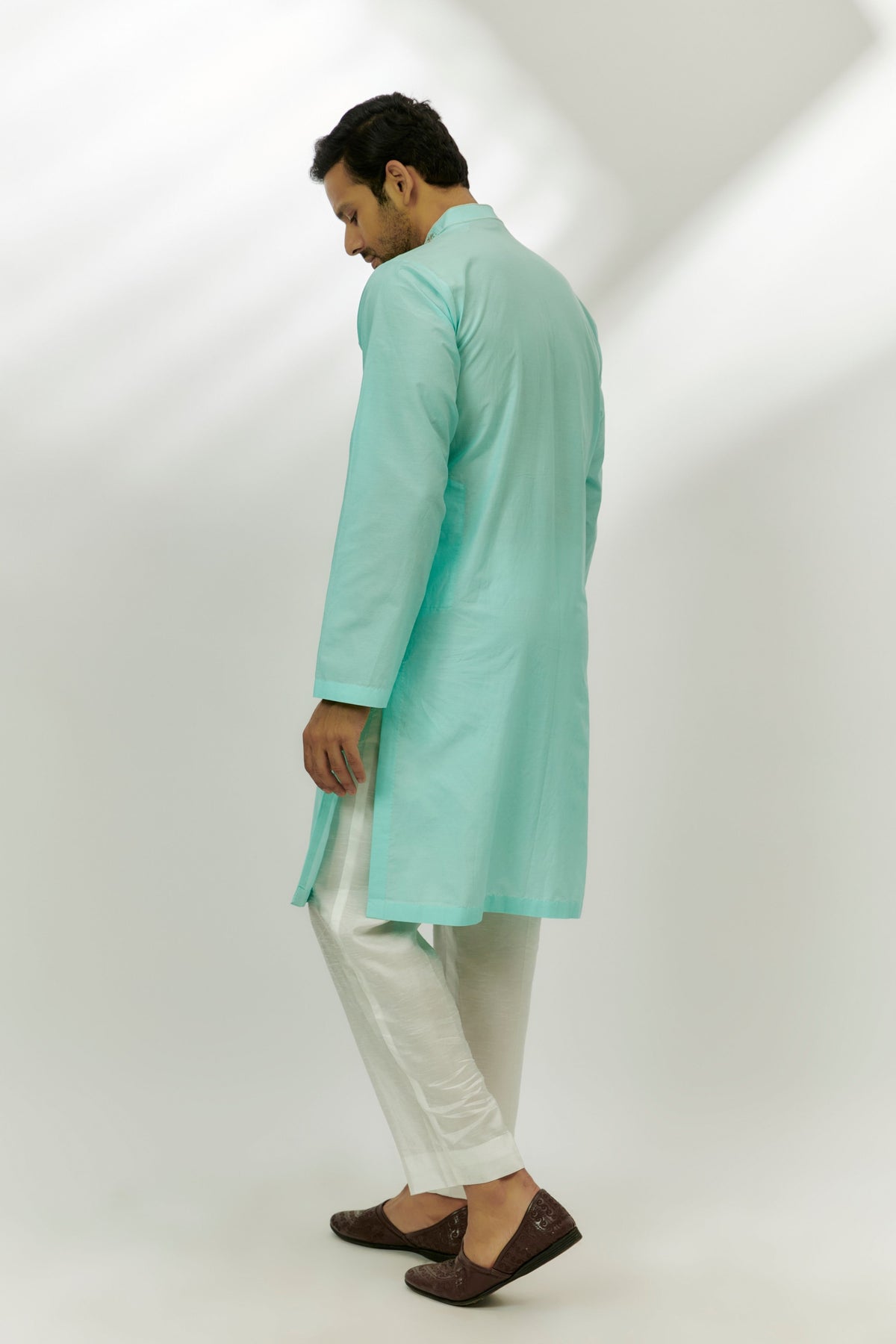 Cyan Blue Cotton Silk Embroidered Kurta