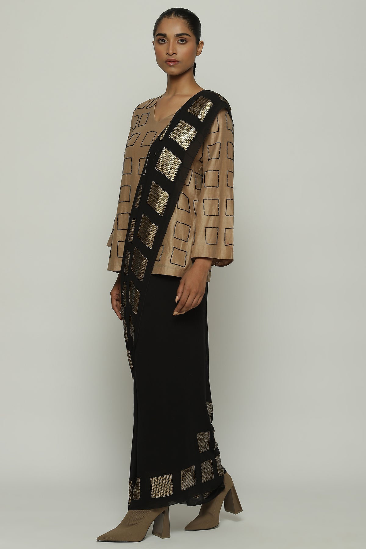 Geometric Square Embroidery Saree