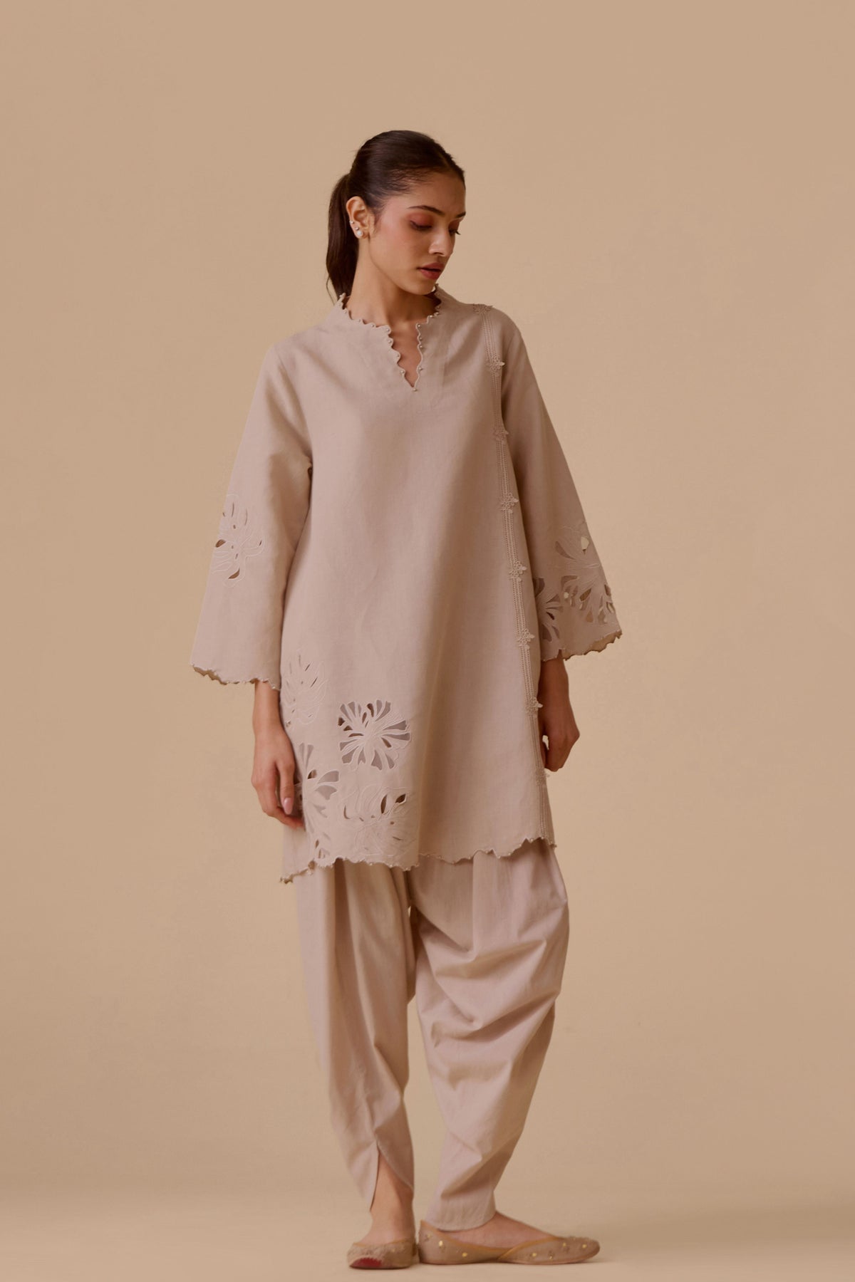 Sand Resham Kurta