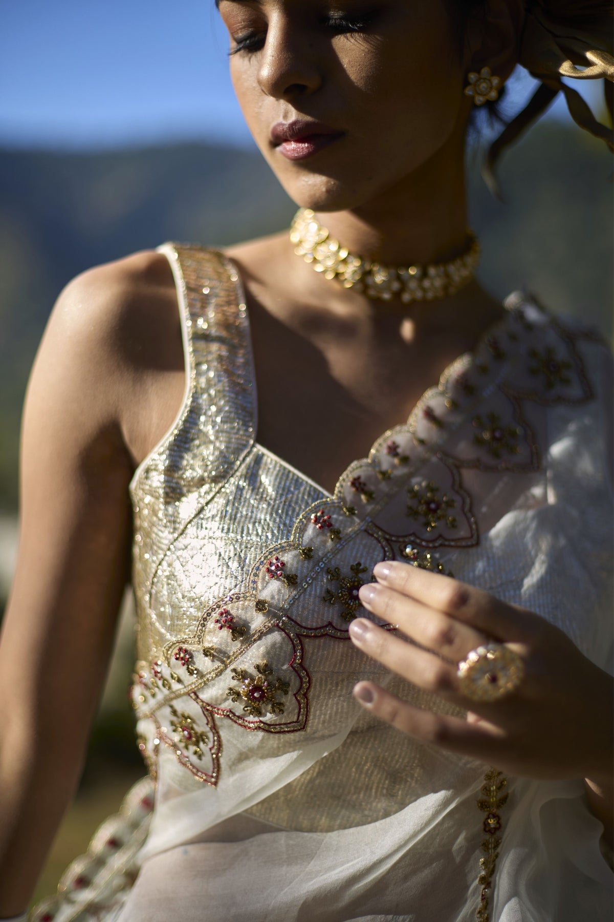 Mehafil Ivory Saree Set