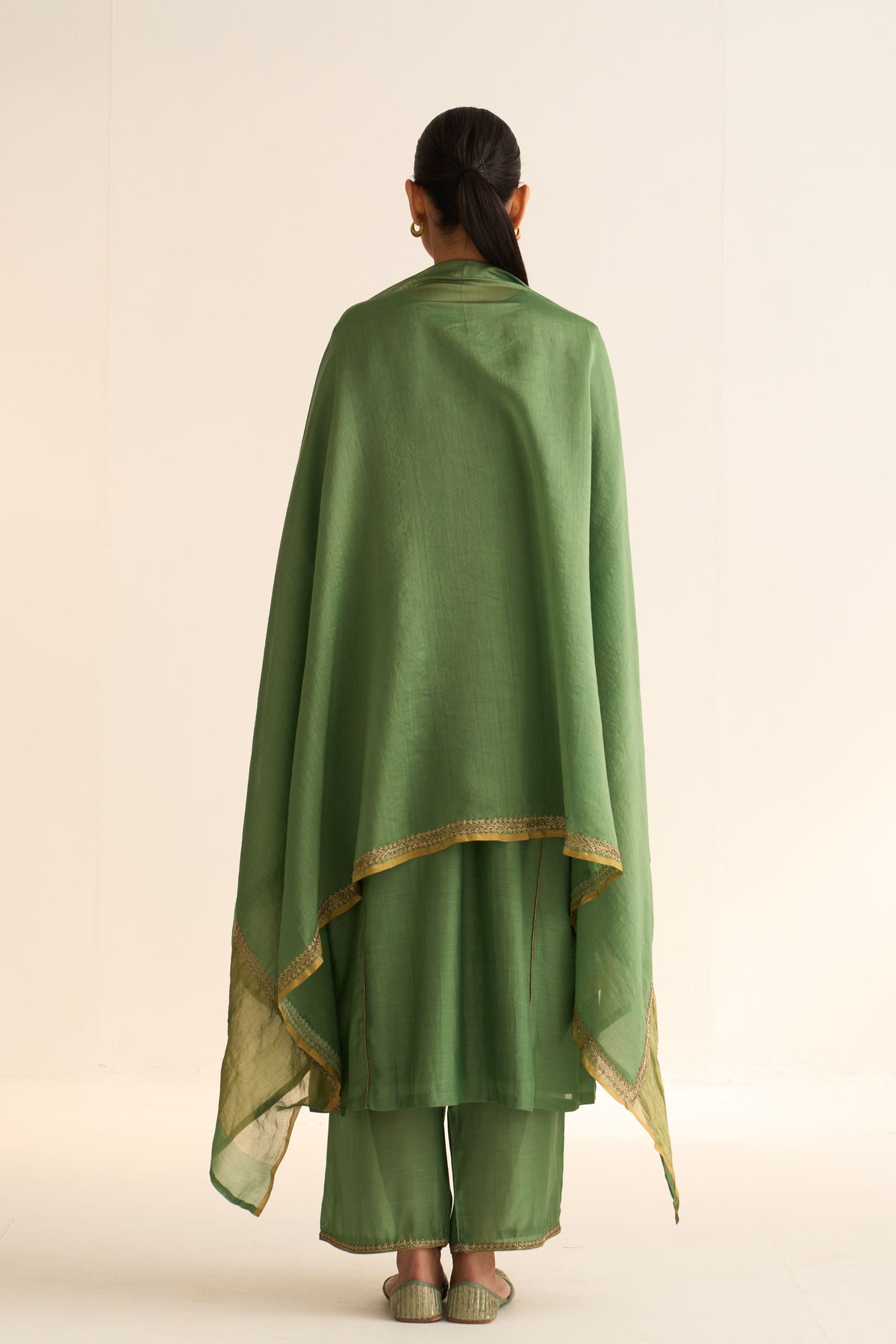 Mridini Sage Green Dupatta