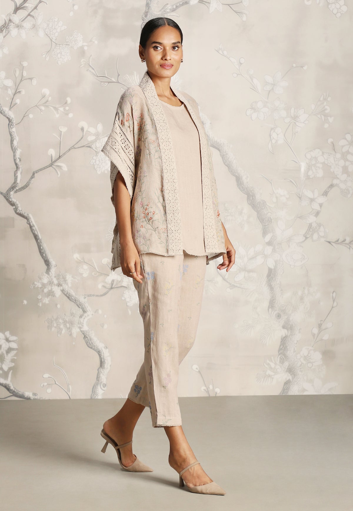 Sand Walk in the Clouds Short Kaftan Set