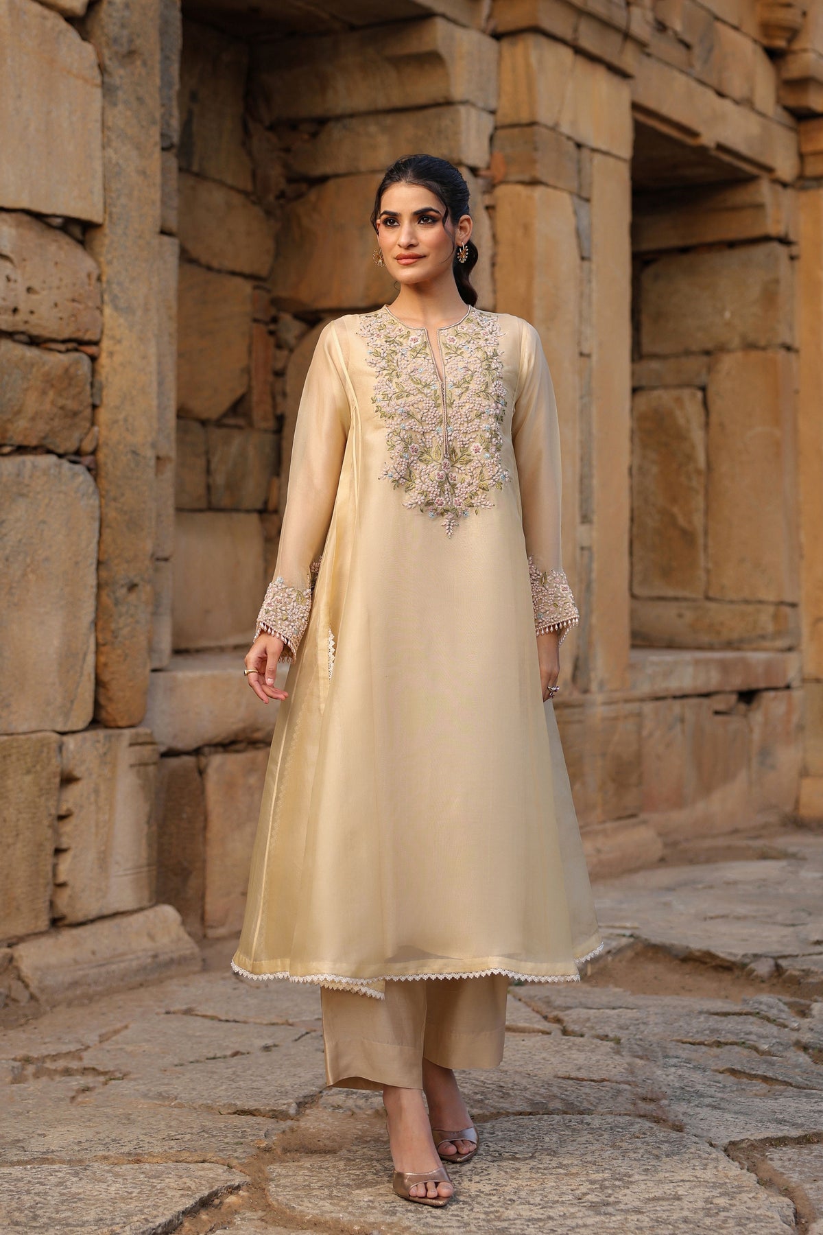 Vaayu Beige Pheran Kurta Set