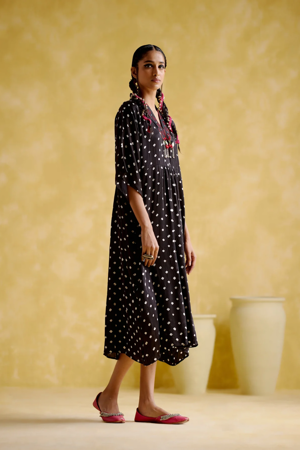 Devadarsana Black Handcrafted Kaftan