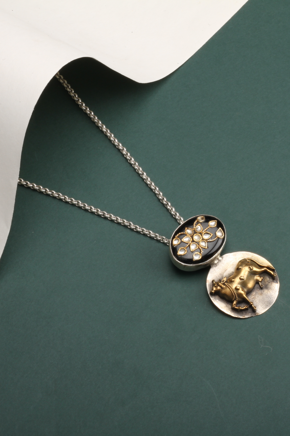 Silver Aahna Pendant