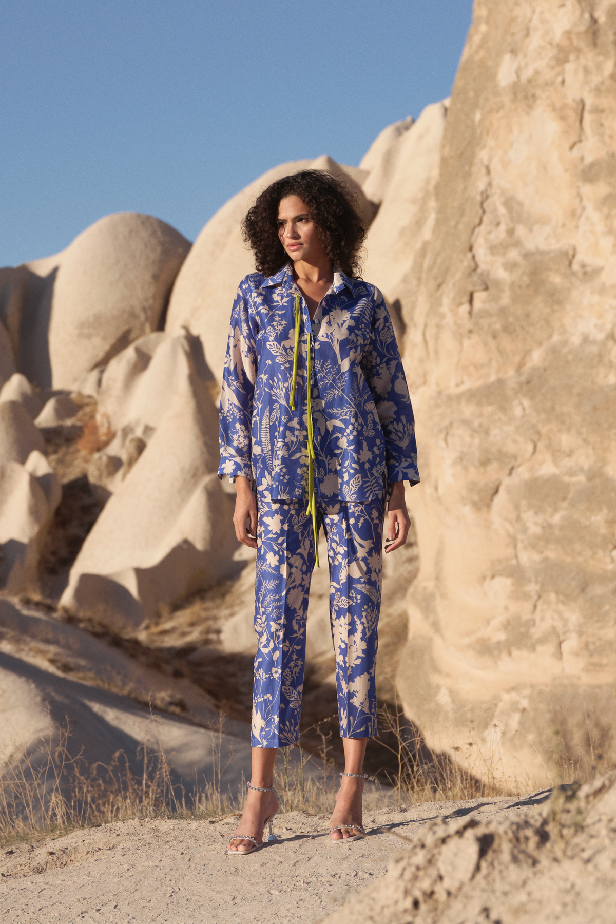 Multi-colored Printed Shirt With Pants