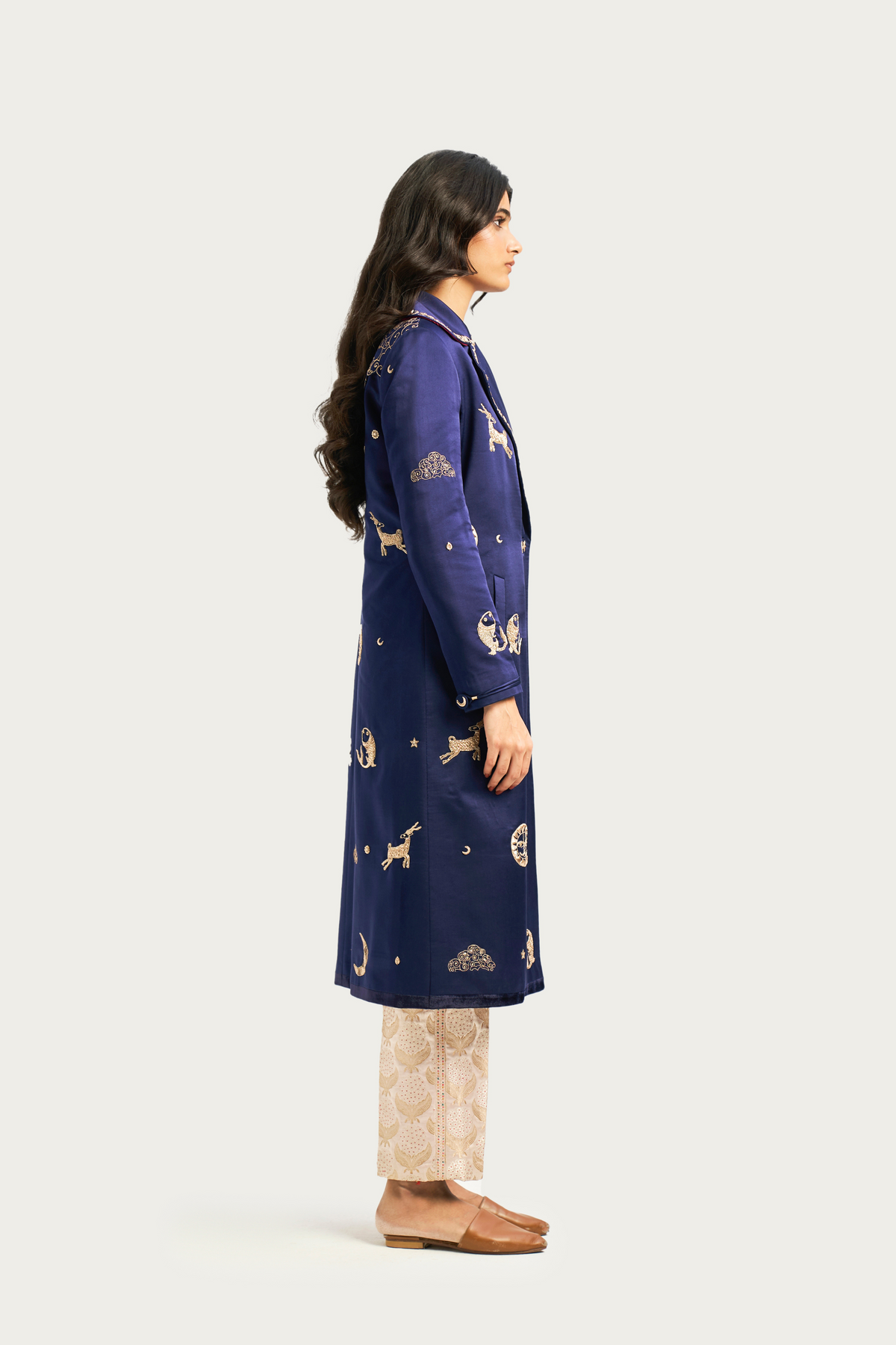 Sapphire trench