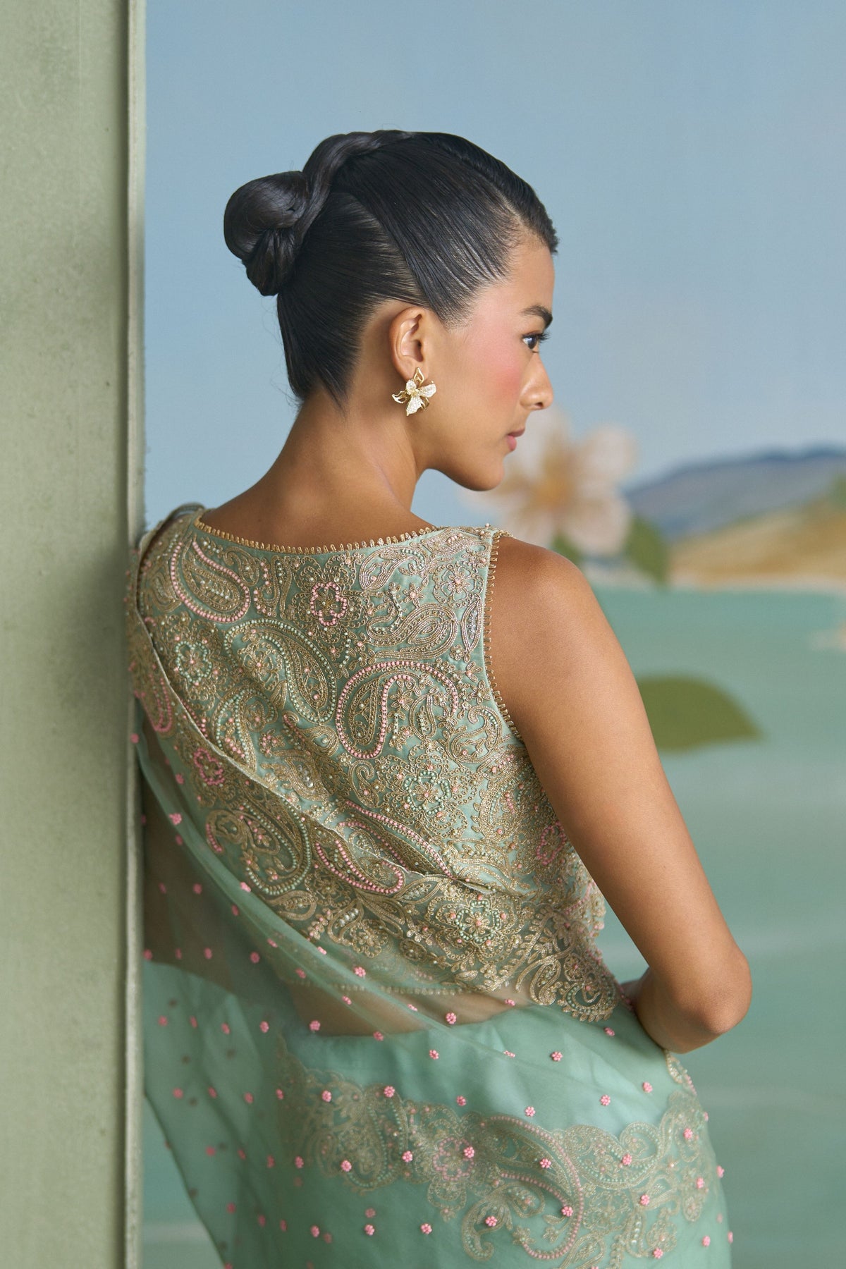 Vrinda Paisley Saree Set