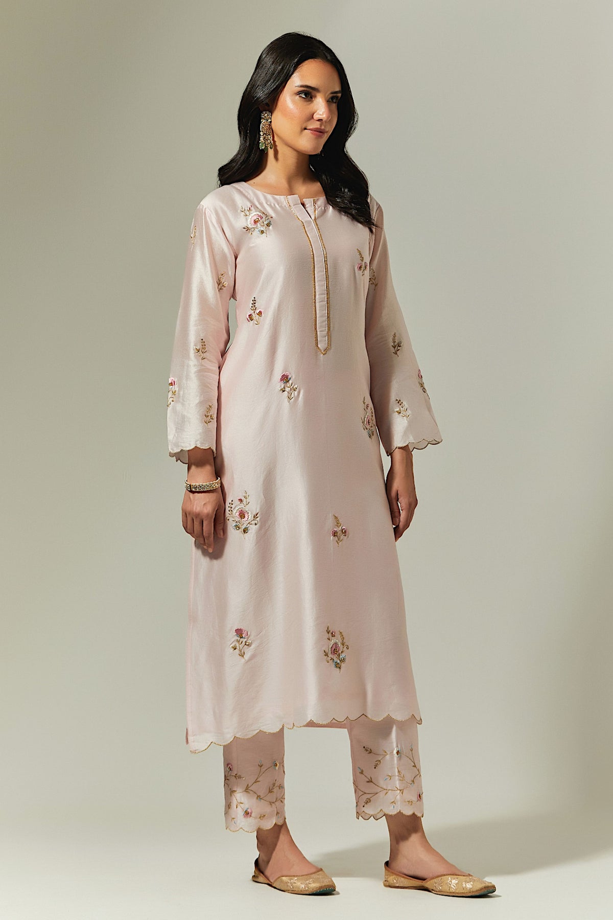 Silk Chanderi Hand Embroidered Kurta With Plackett