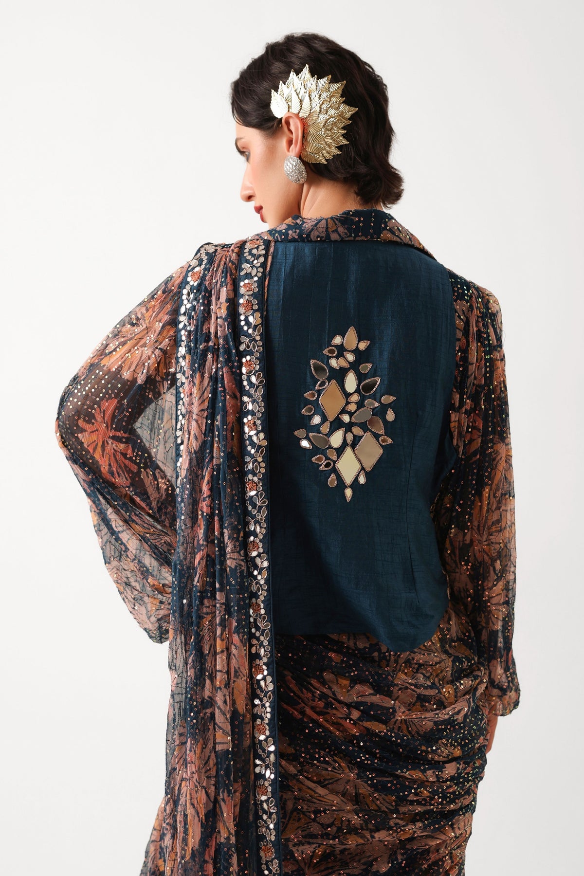 Prussian Sheesha Koti Saree