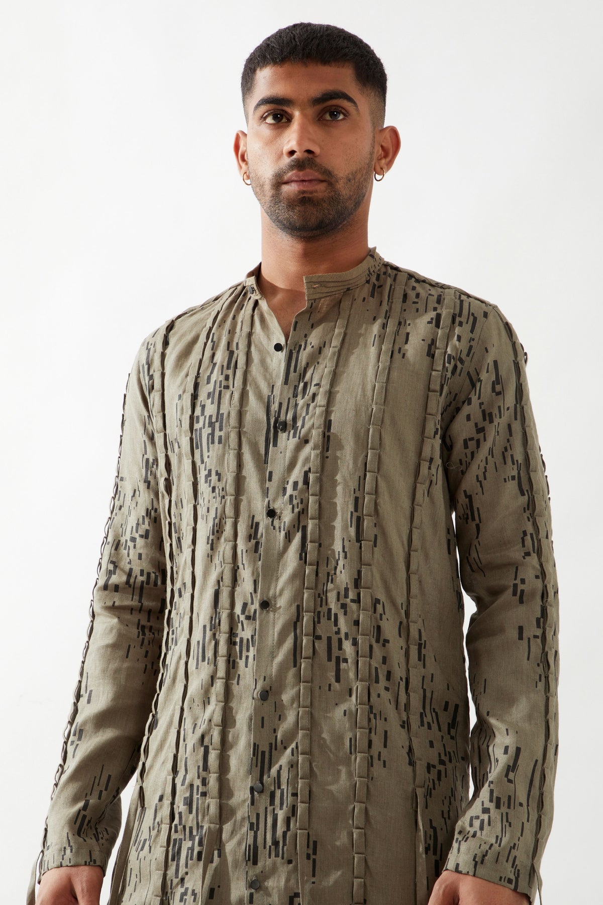 Colton Bricks Olive Kurta