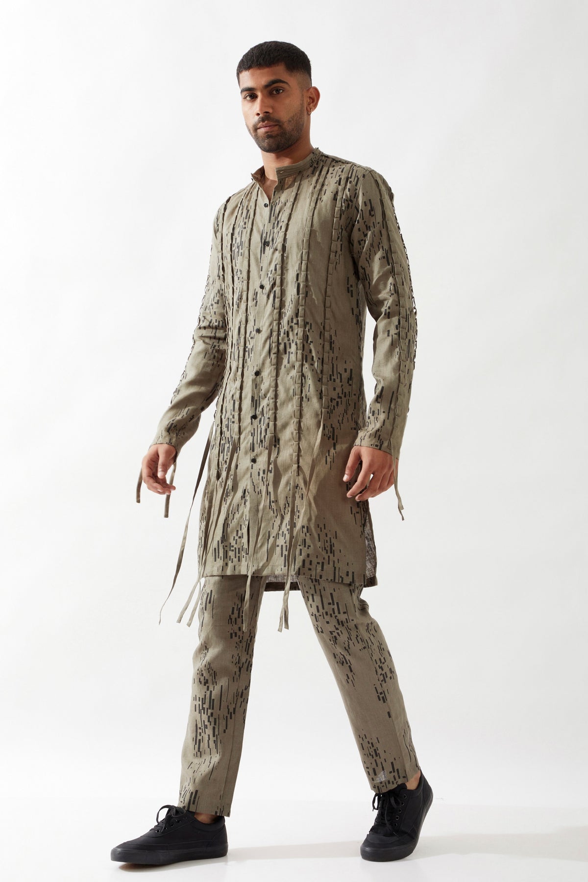 Colton Bricks Olive Kurta