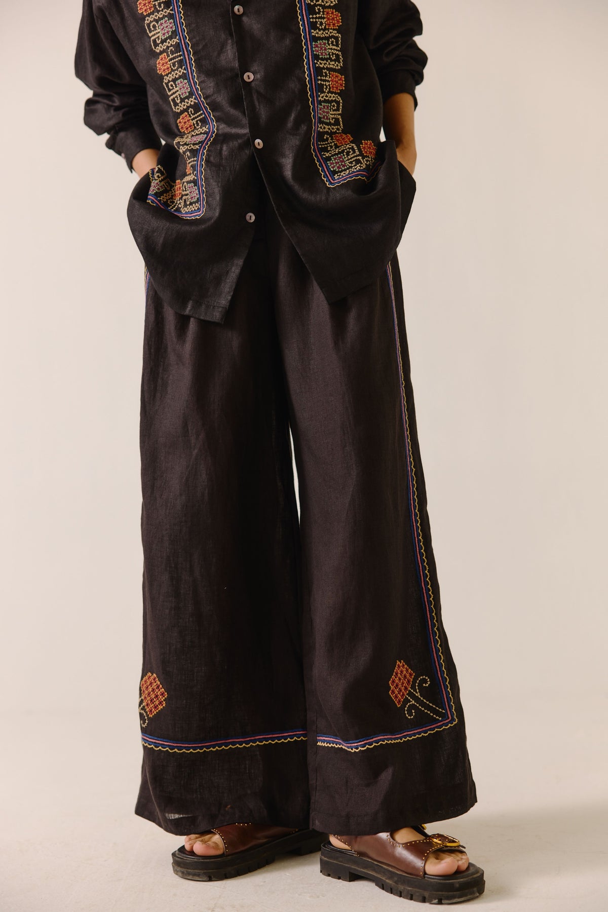 Black Full Sleeves Unisex Set