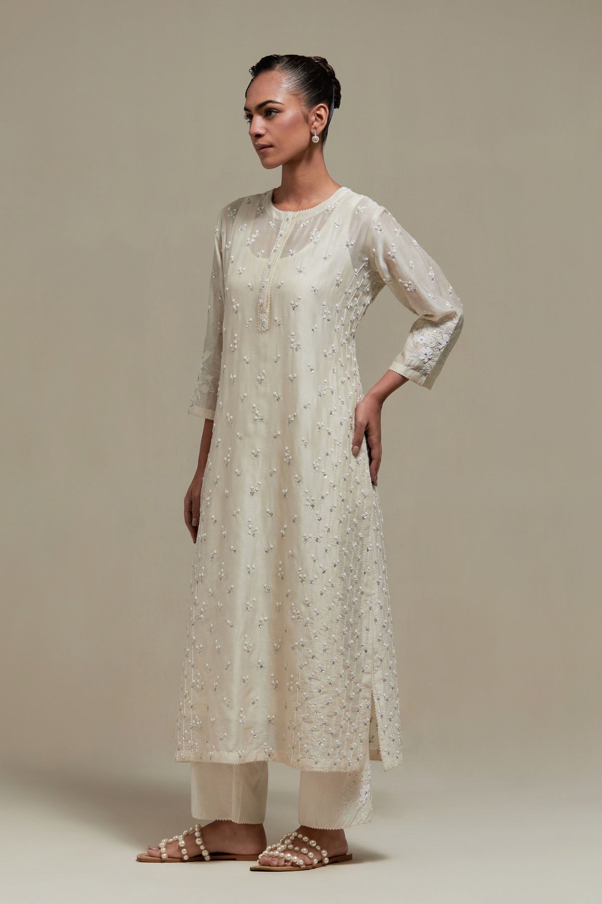 Off White Silk Kurta And Pants