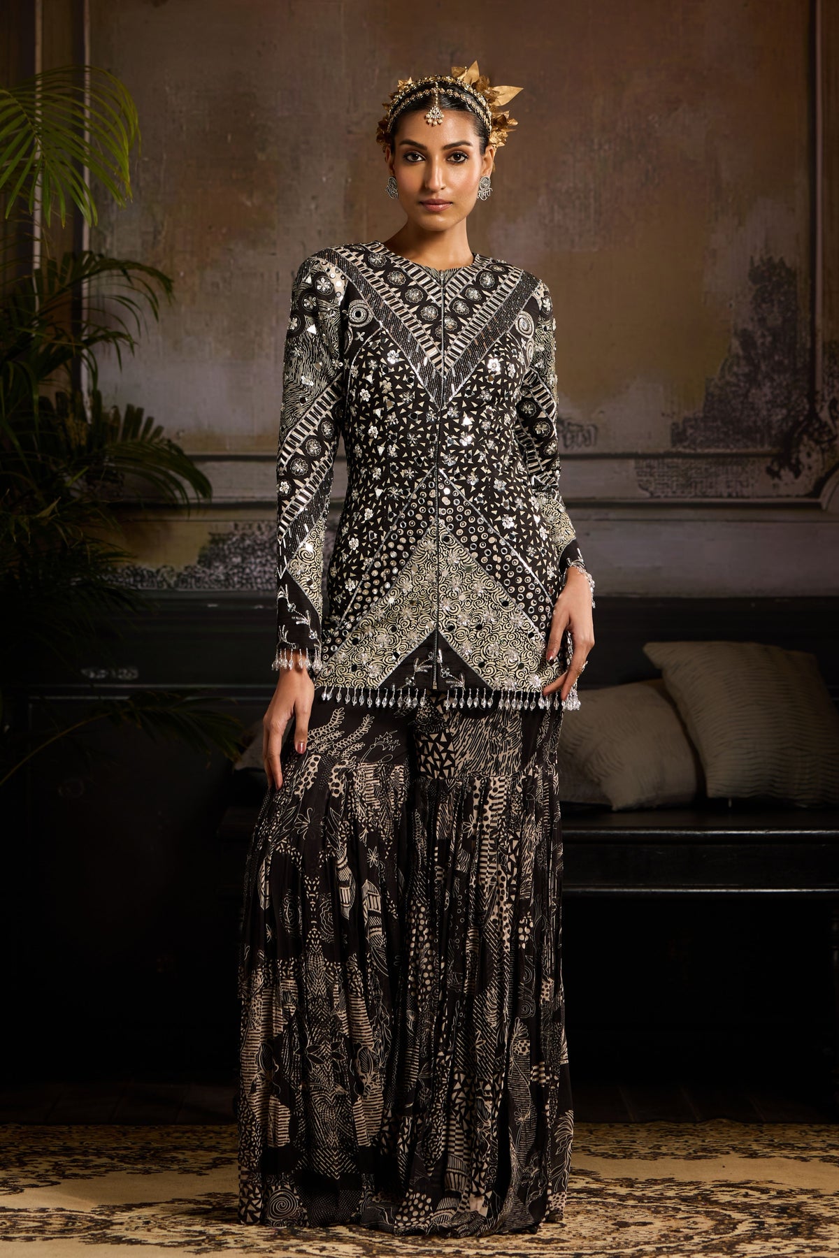 Black Print Highlighted Jacket Set