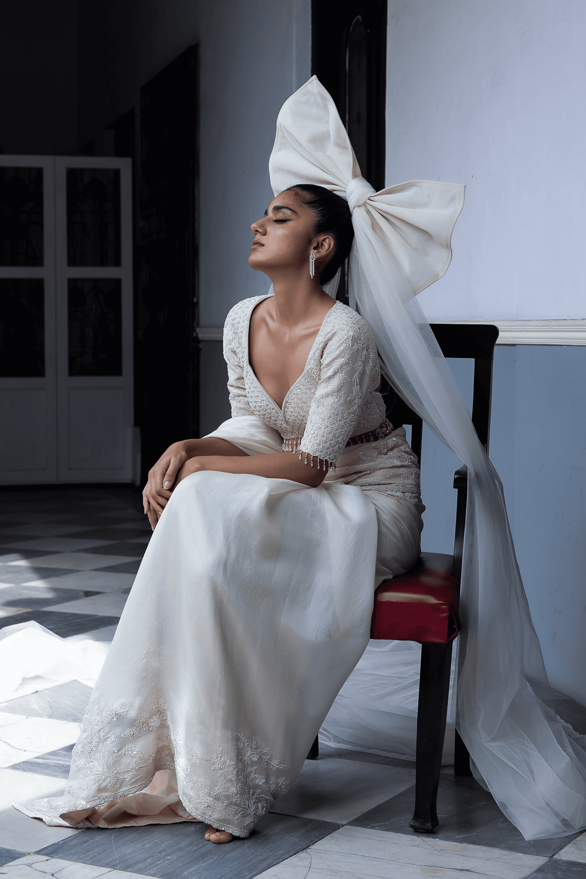 Exclusive Handloom Tissue Bridal Saree
