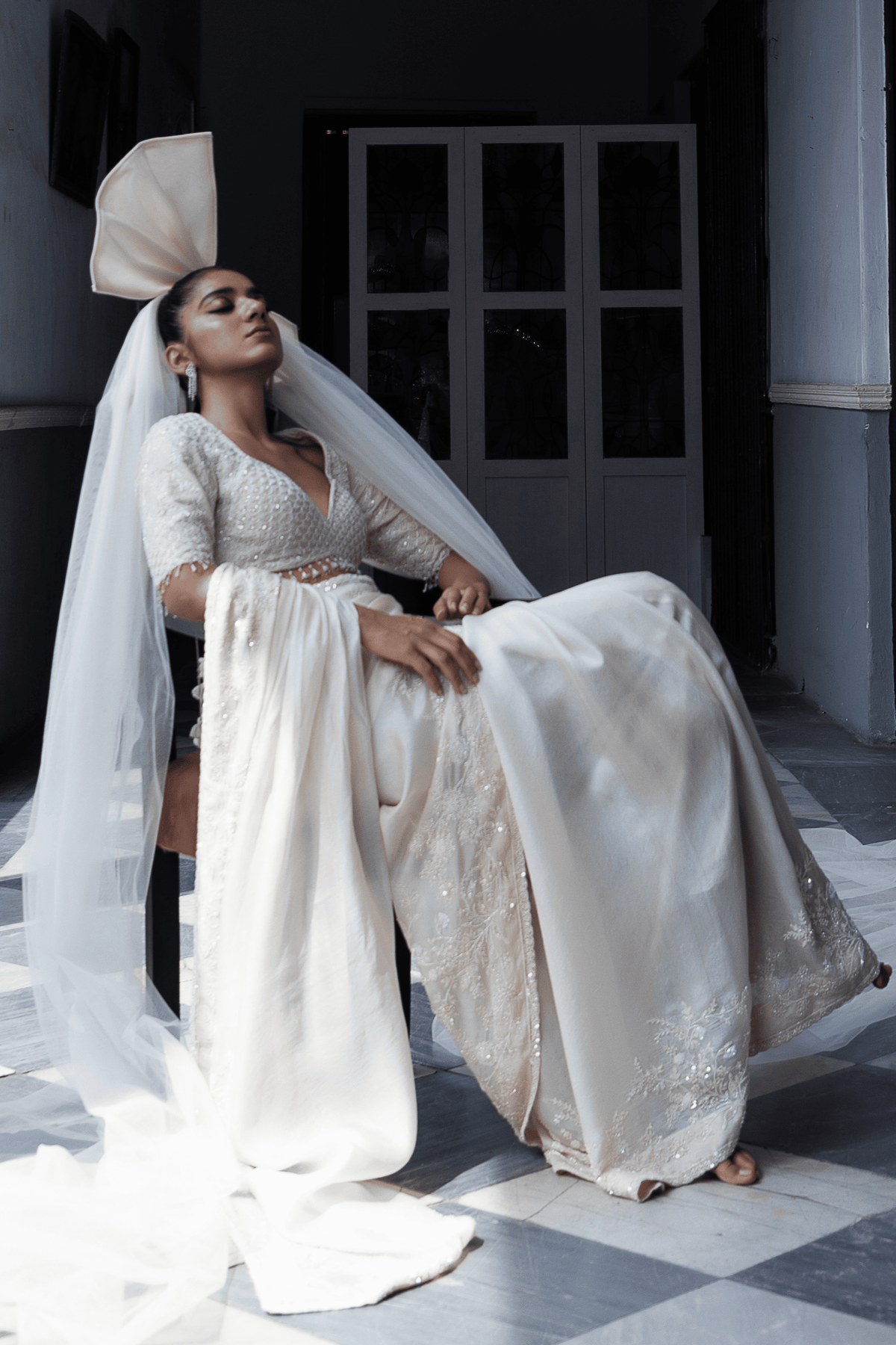 Exclusive Handloom Tissue Bridal Saree