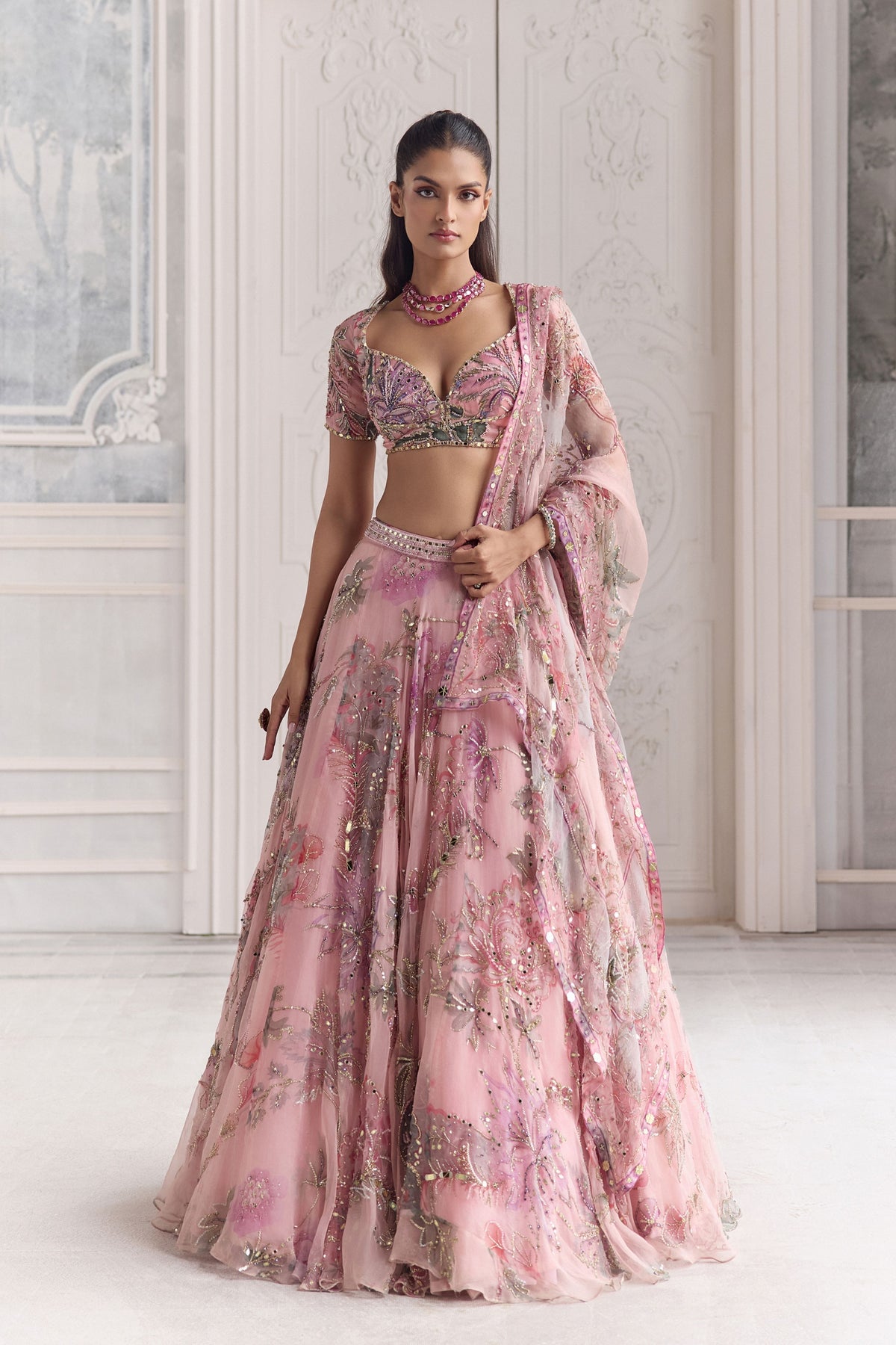 Sara Lehenga Set