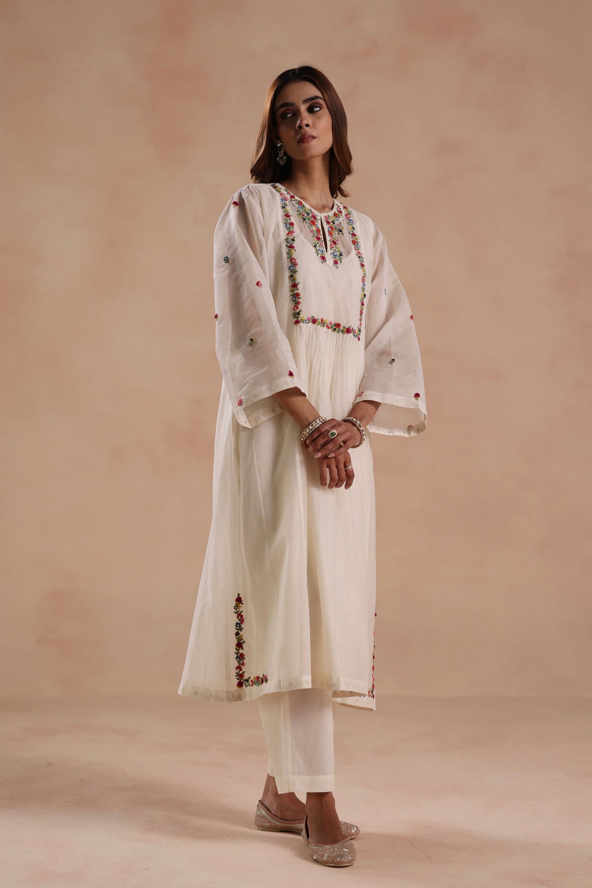 Jheel Ivory Kurta Set