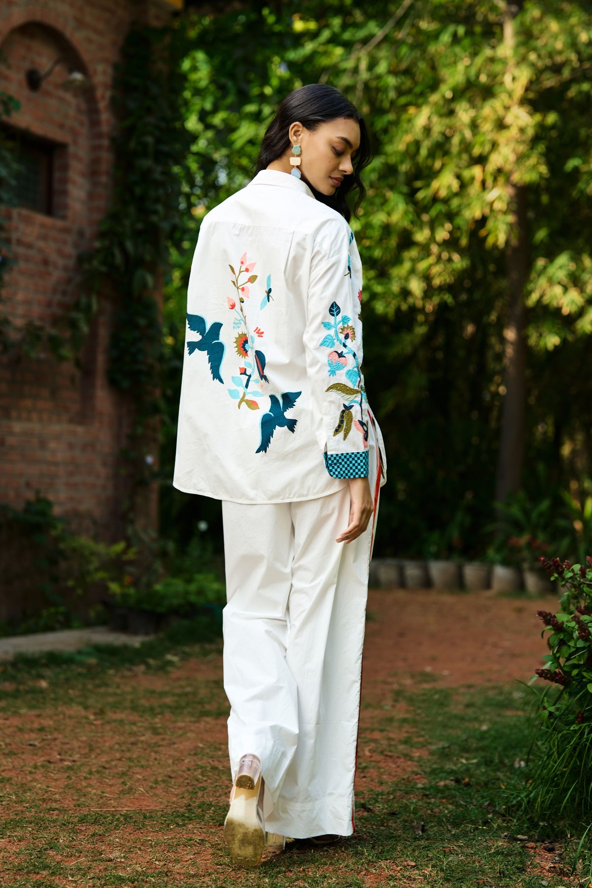 Nefeli Embroidered Shirt With Pants Set