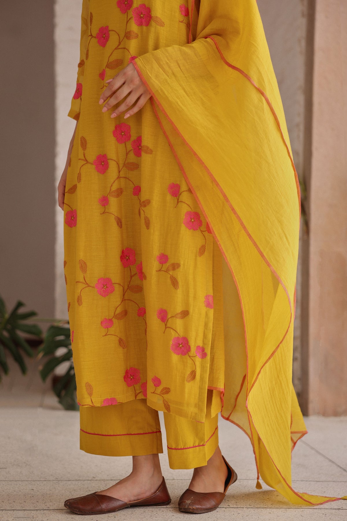Canary Bloom Kurta Set
