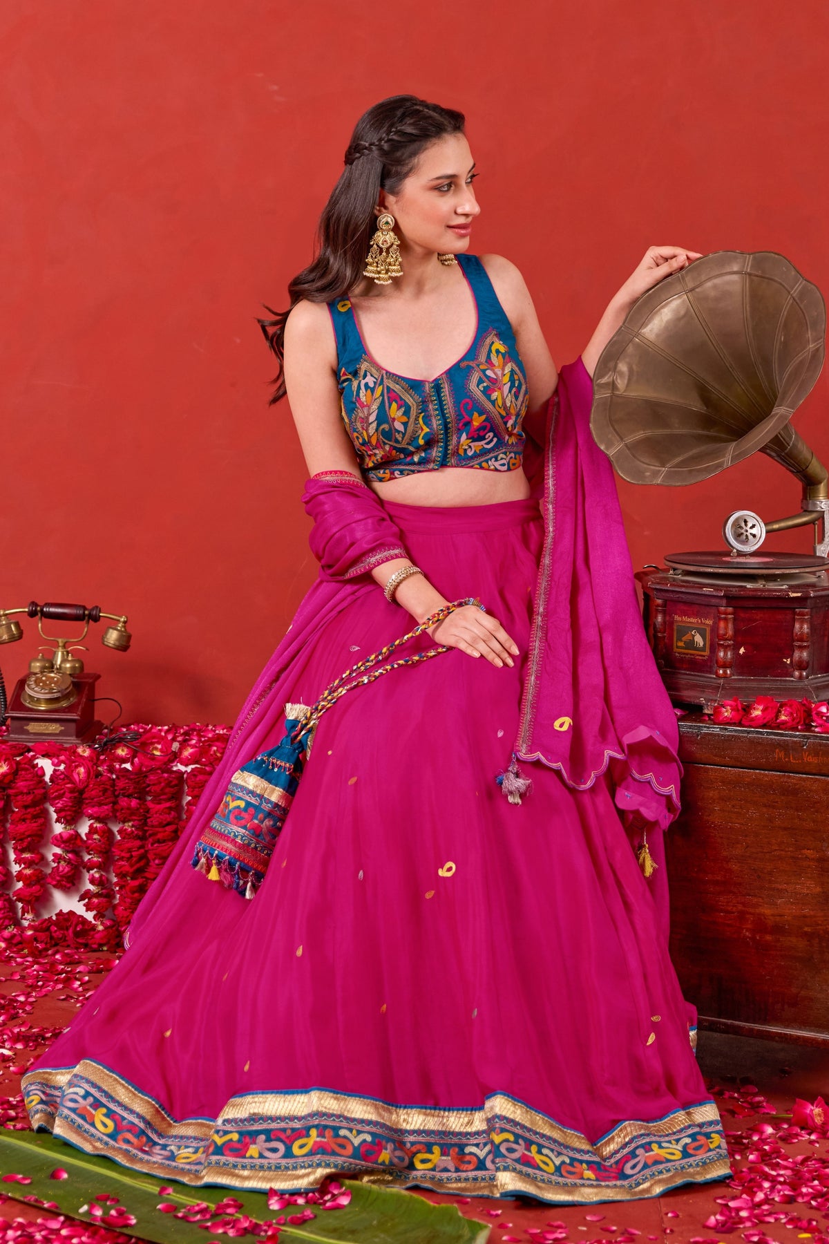 Nazakat Lehenga Set