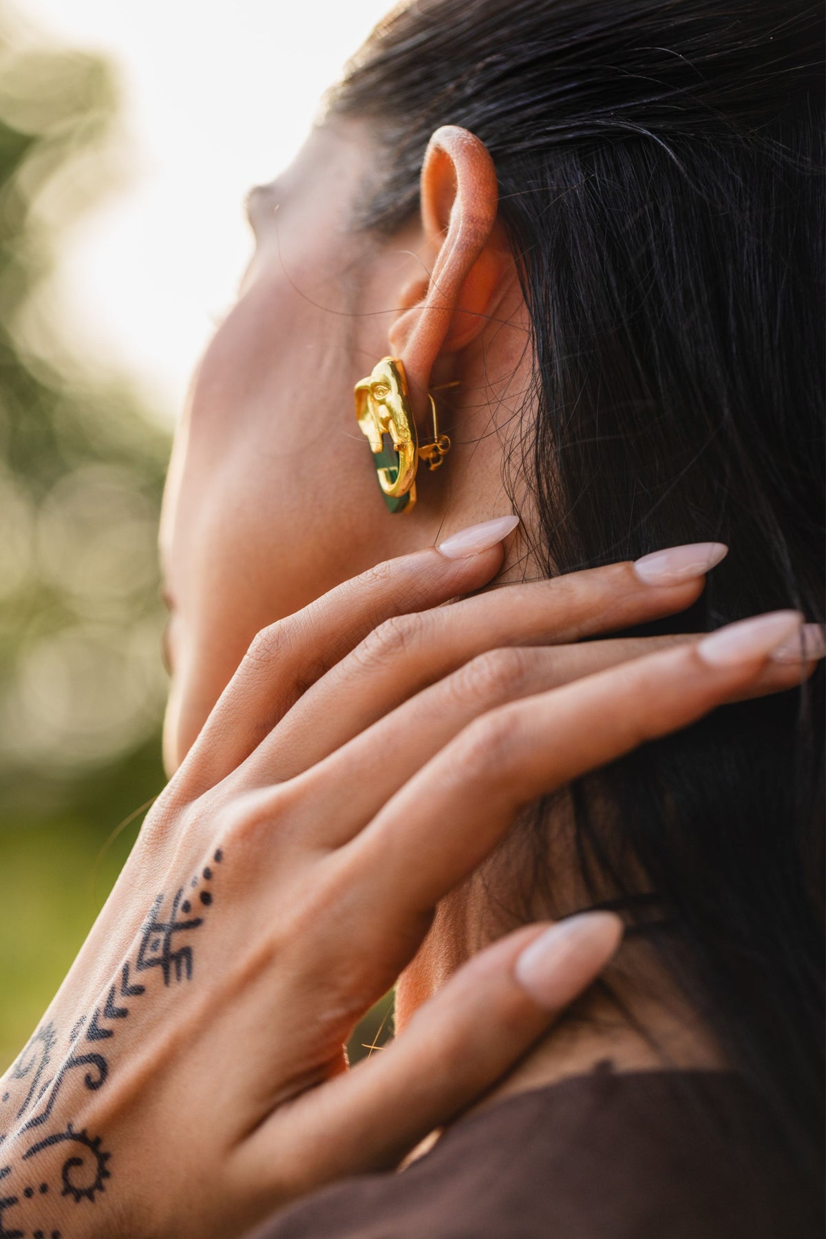 Ele Malachite Studs Gold