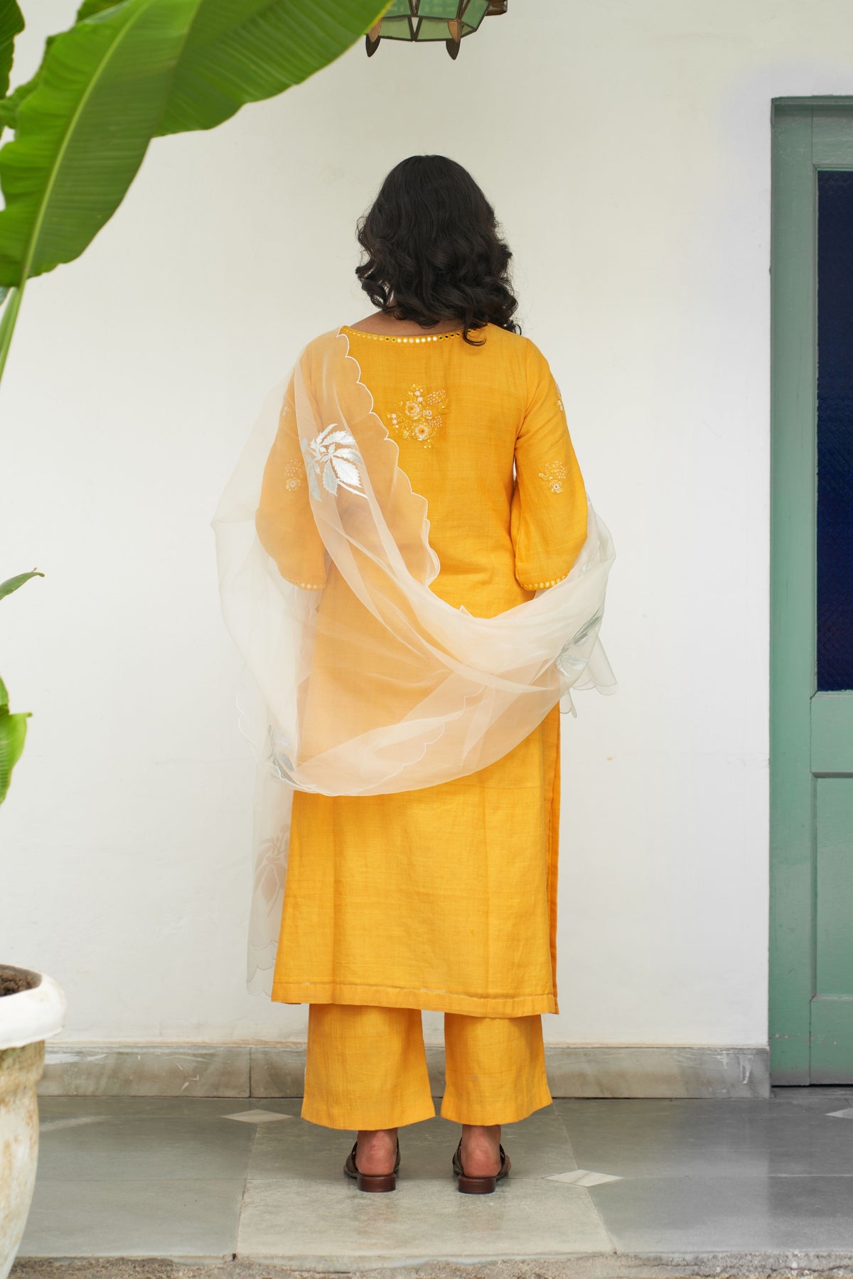 Gul Genda Kurta Set