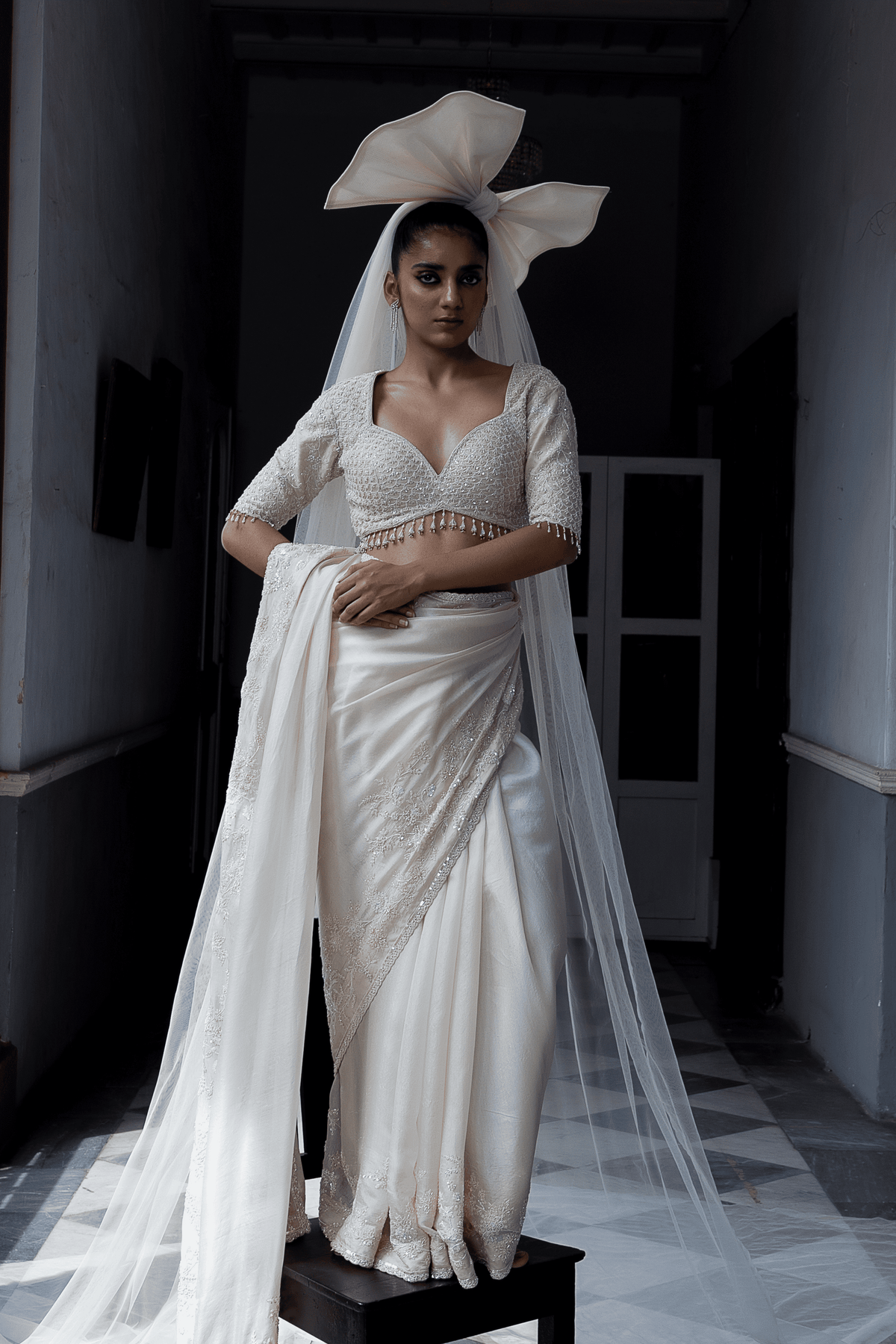 Exclusive Handloom Tissue Bridal Saree