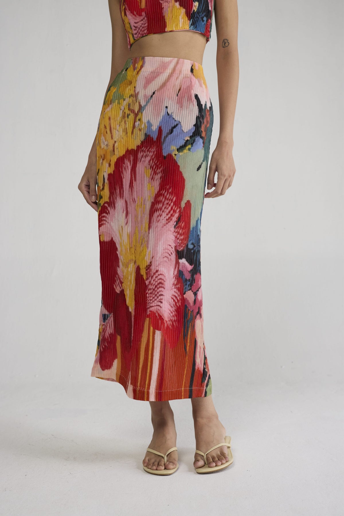 Obu Pintucks Skirt Set