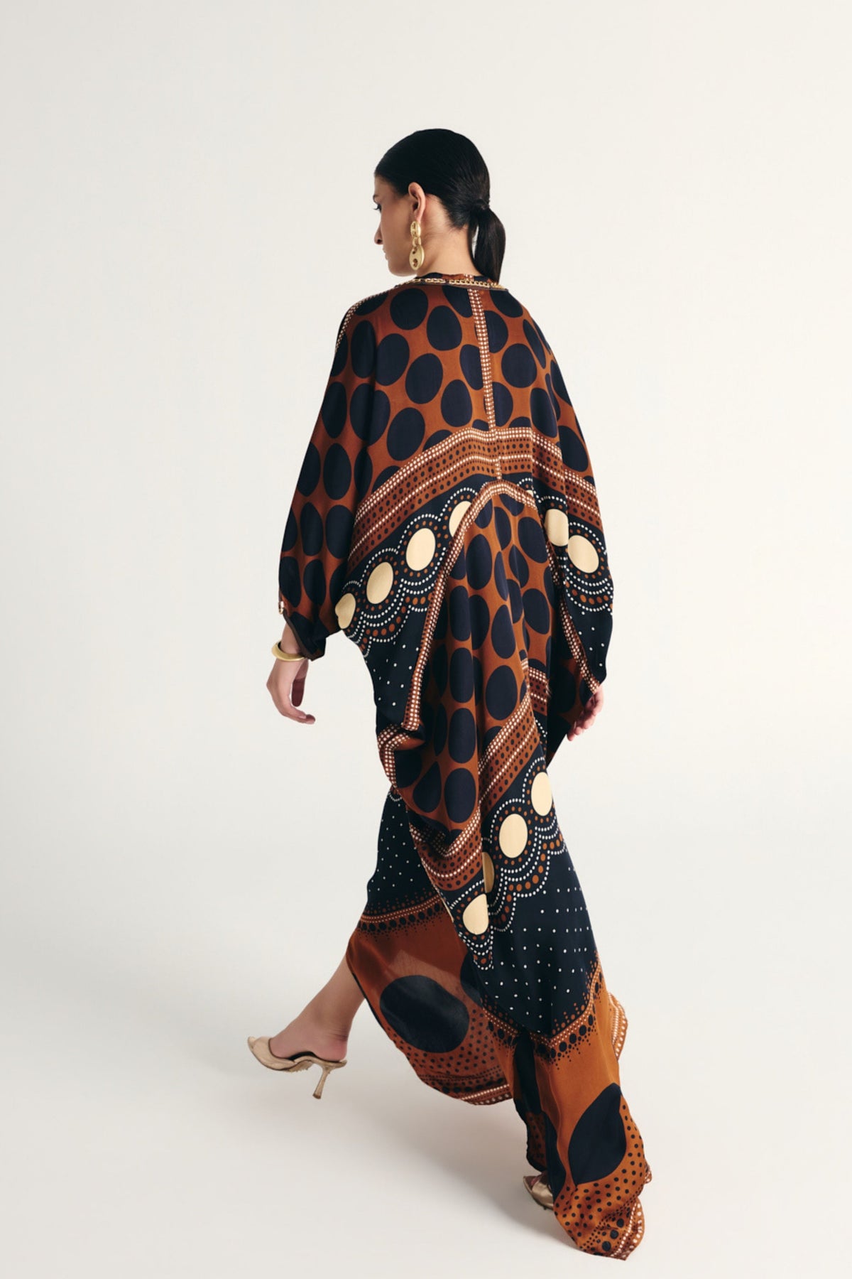 Avaan Kaftan