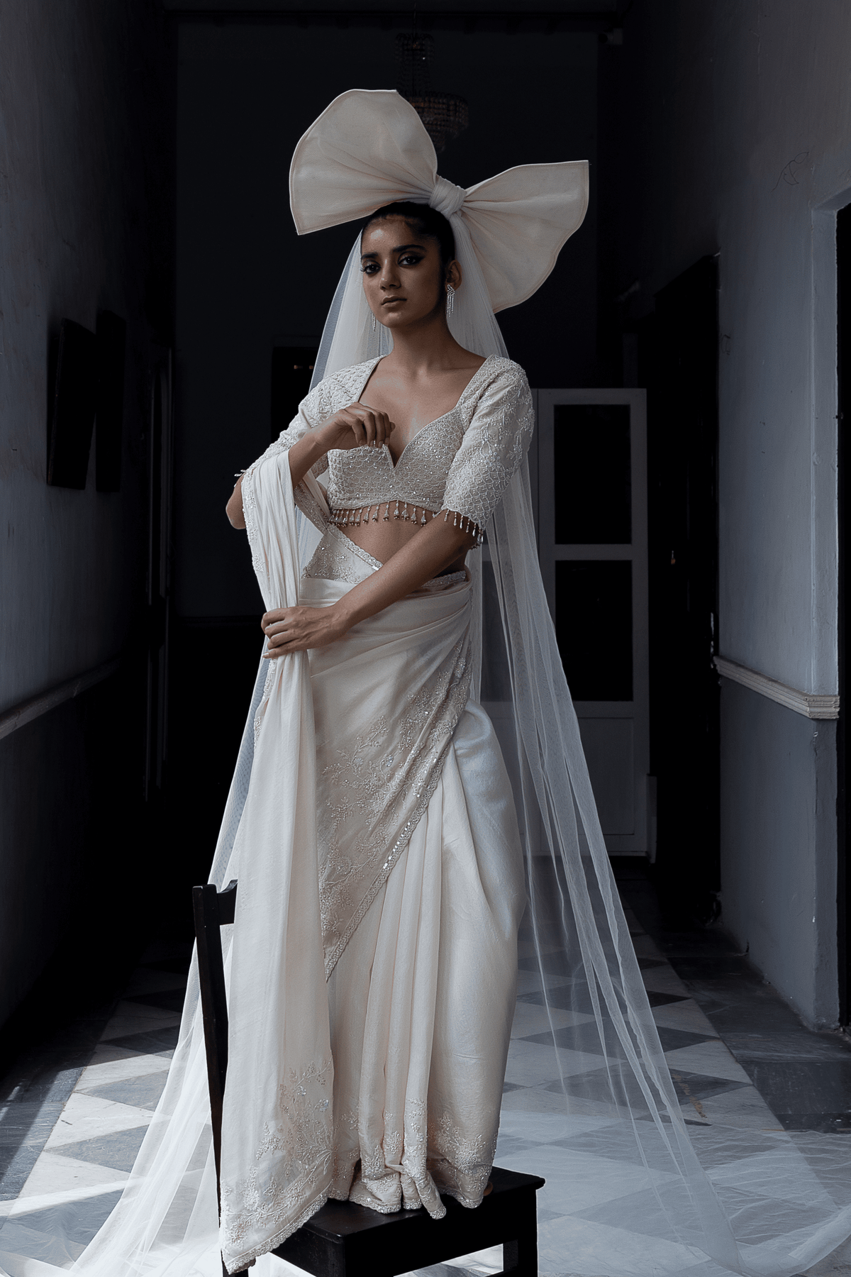 Exclusive Handloom Tissue Bridal Saree