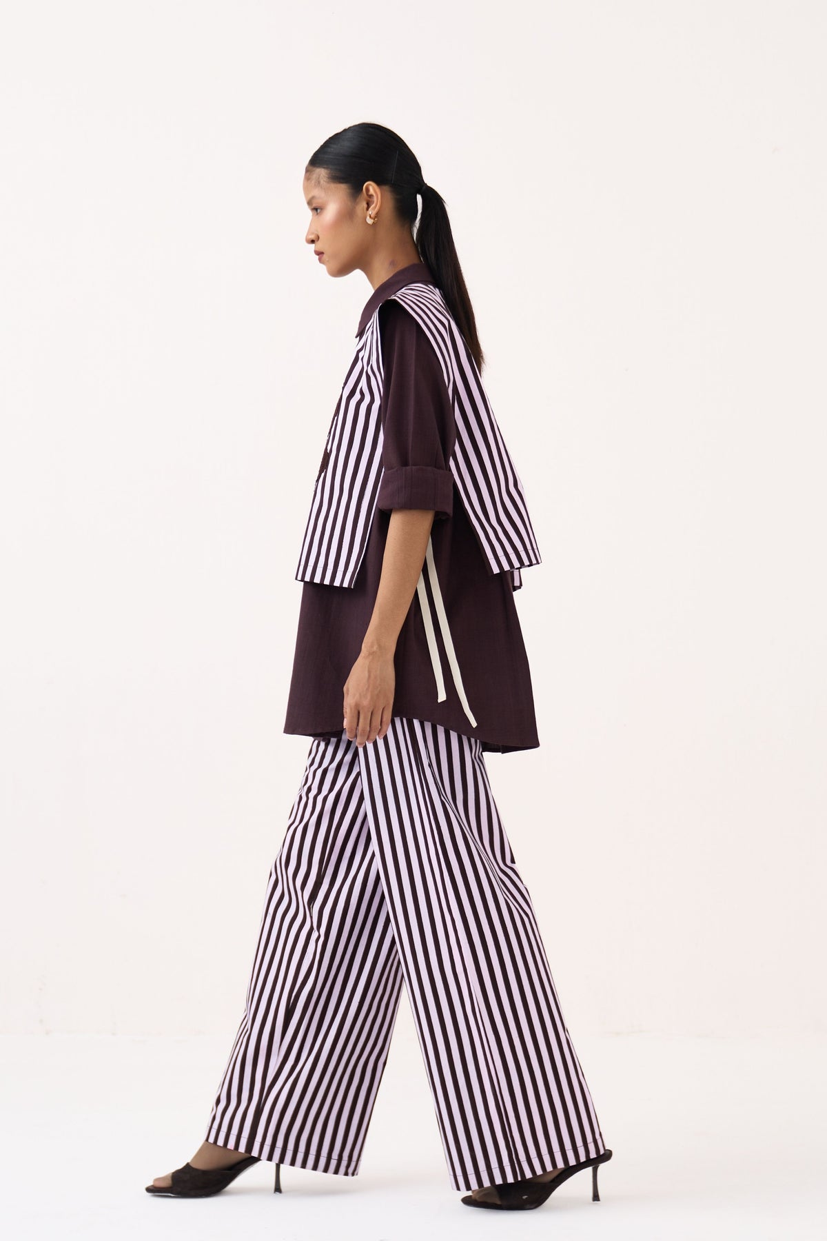 Floral Embroidered Stripe Overlay Set