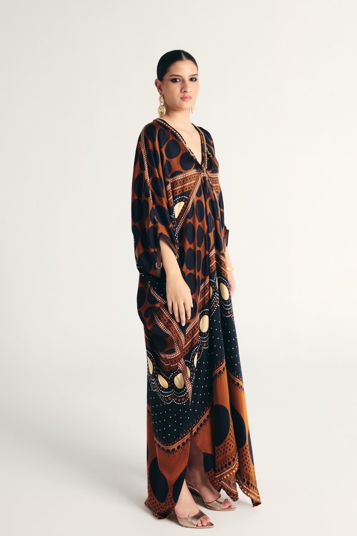 Avaan Kaftan